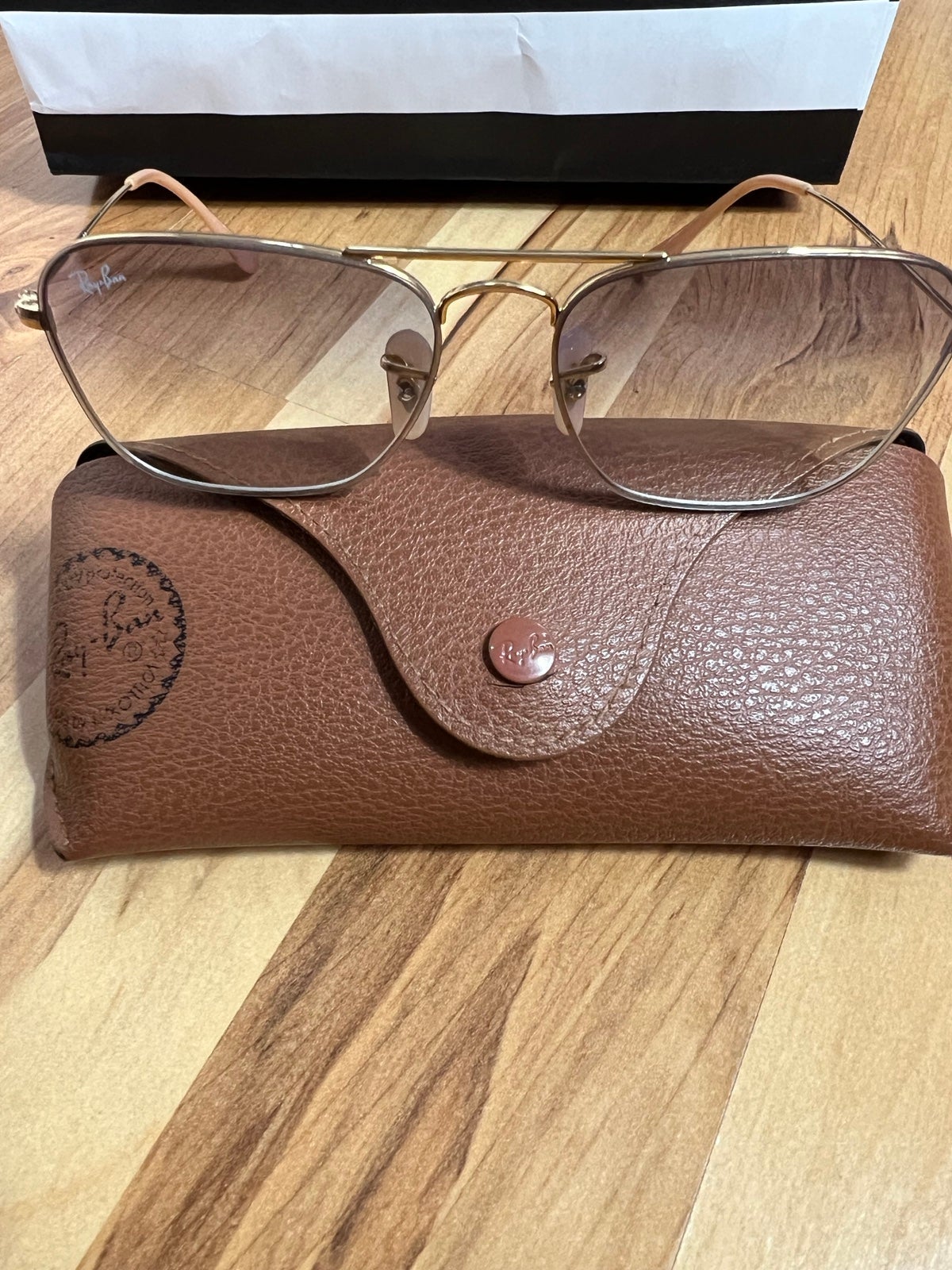 Ray-Ban