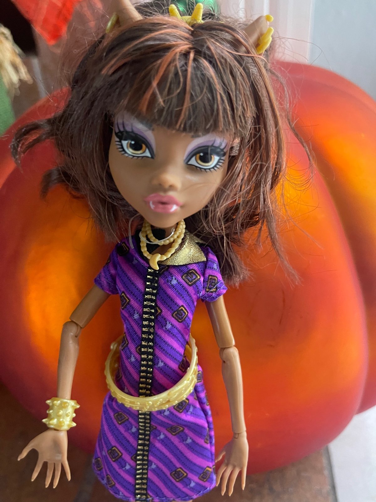Monster High Coffin Bean with Clawdeen Wolf