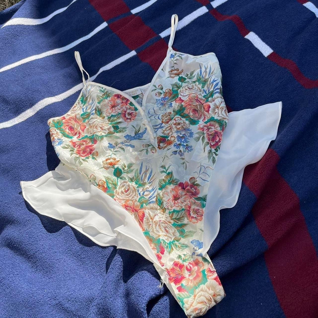 Vintage Victoria’s Secret floral lace bodice bodysuit Women’s medium M - fits m