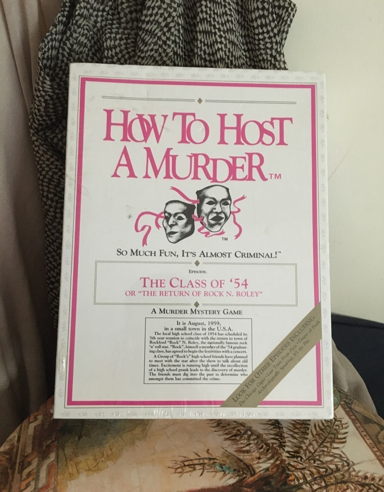 How to Host A Murder Game Class of 5 NEW VINTAGE