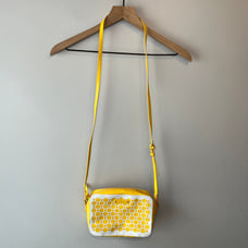 Vera Bradley Laser Cut Honeycomb Crossbody Bag Purse Yellow White Geo