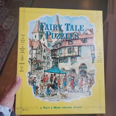 Vintage Tasha Tudor new in box Fairy Tale Puzzles
