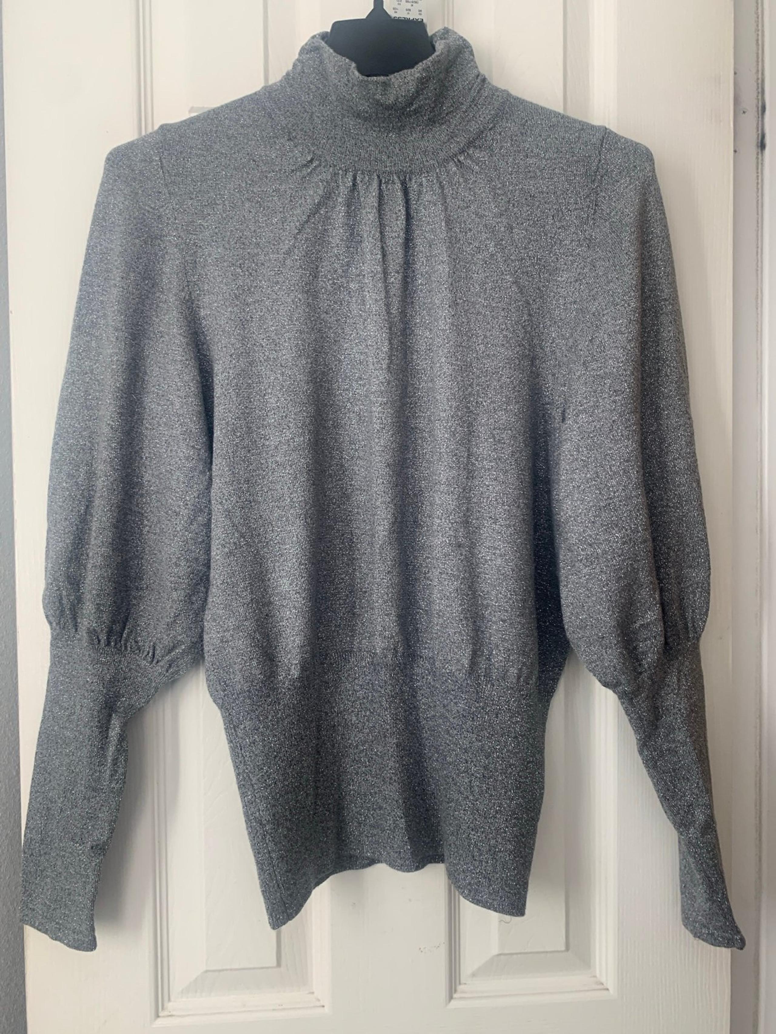 Express Women’s Grey Shimmer Mock Neck Sweater Size M New with tags