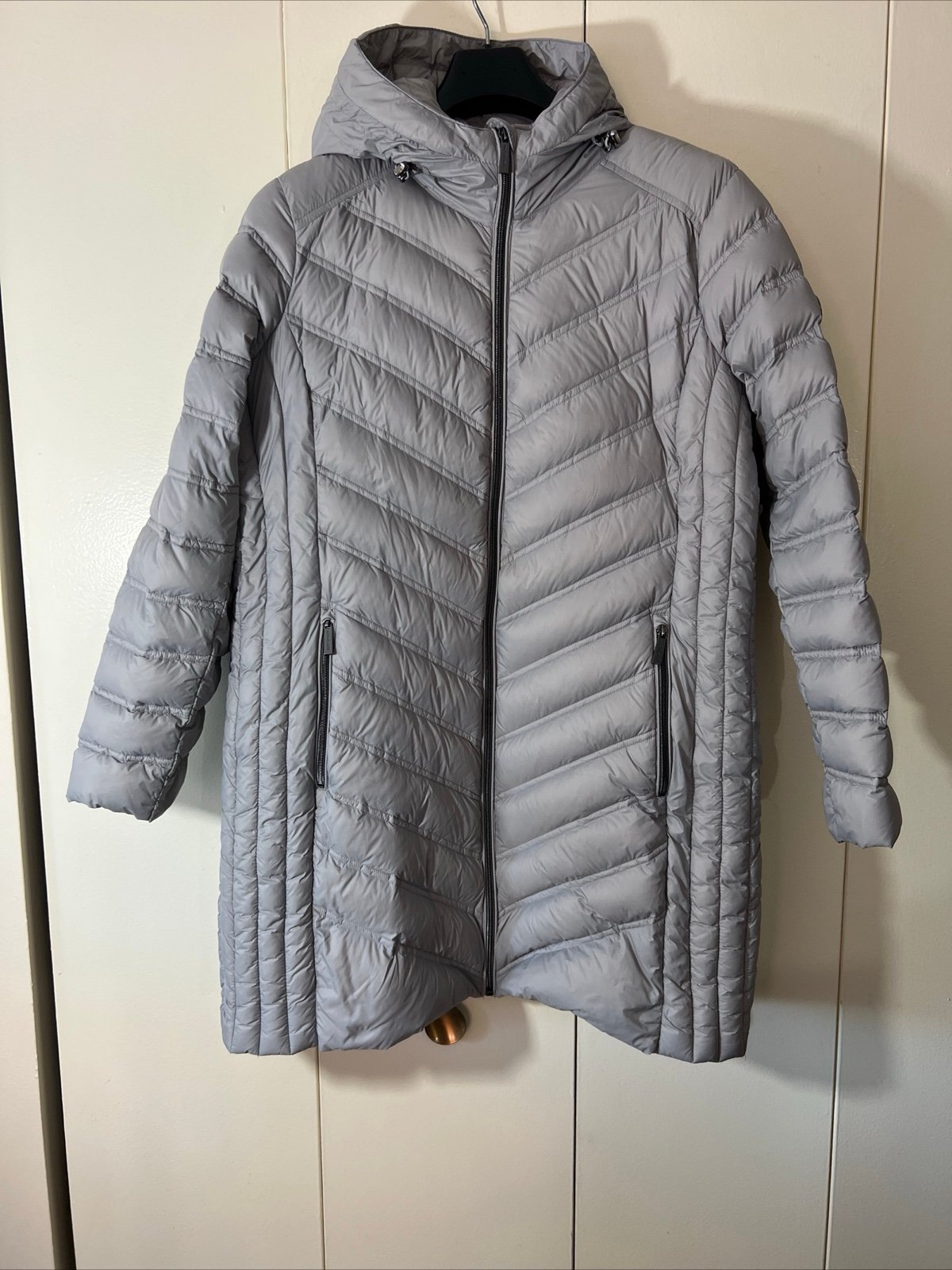 MICHAEL Michael Kors Hooded Long Packable Puffer Coat Size X-Large Color Gray