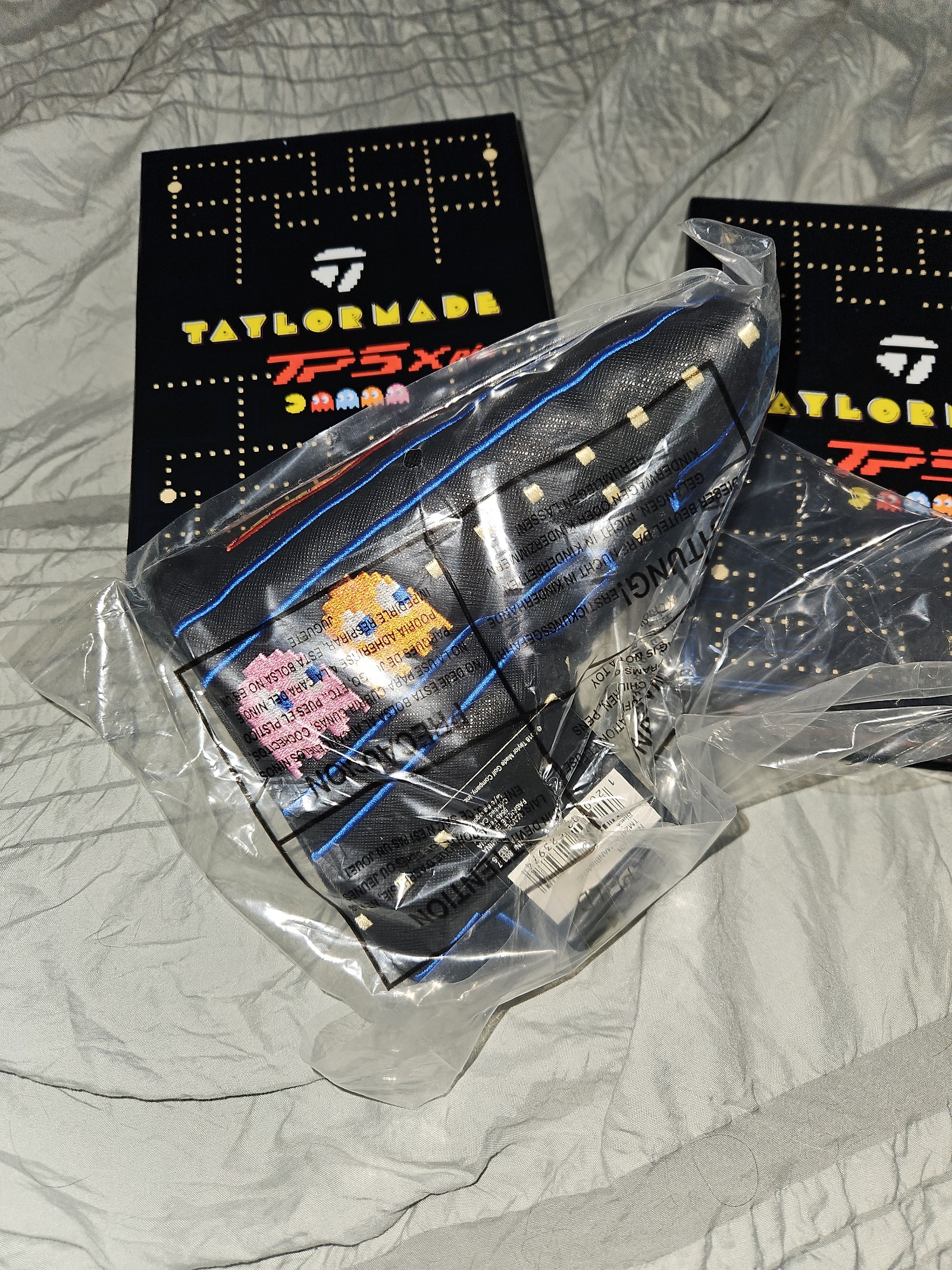 Taylormade Pac-Man blade putter cover