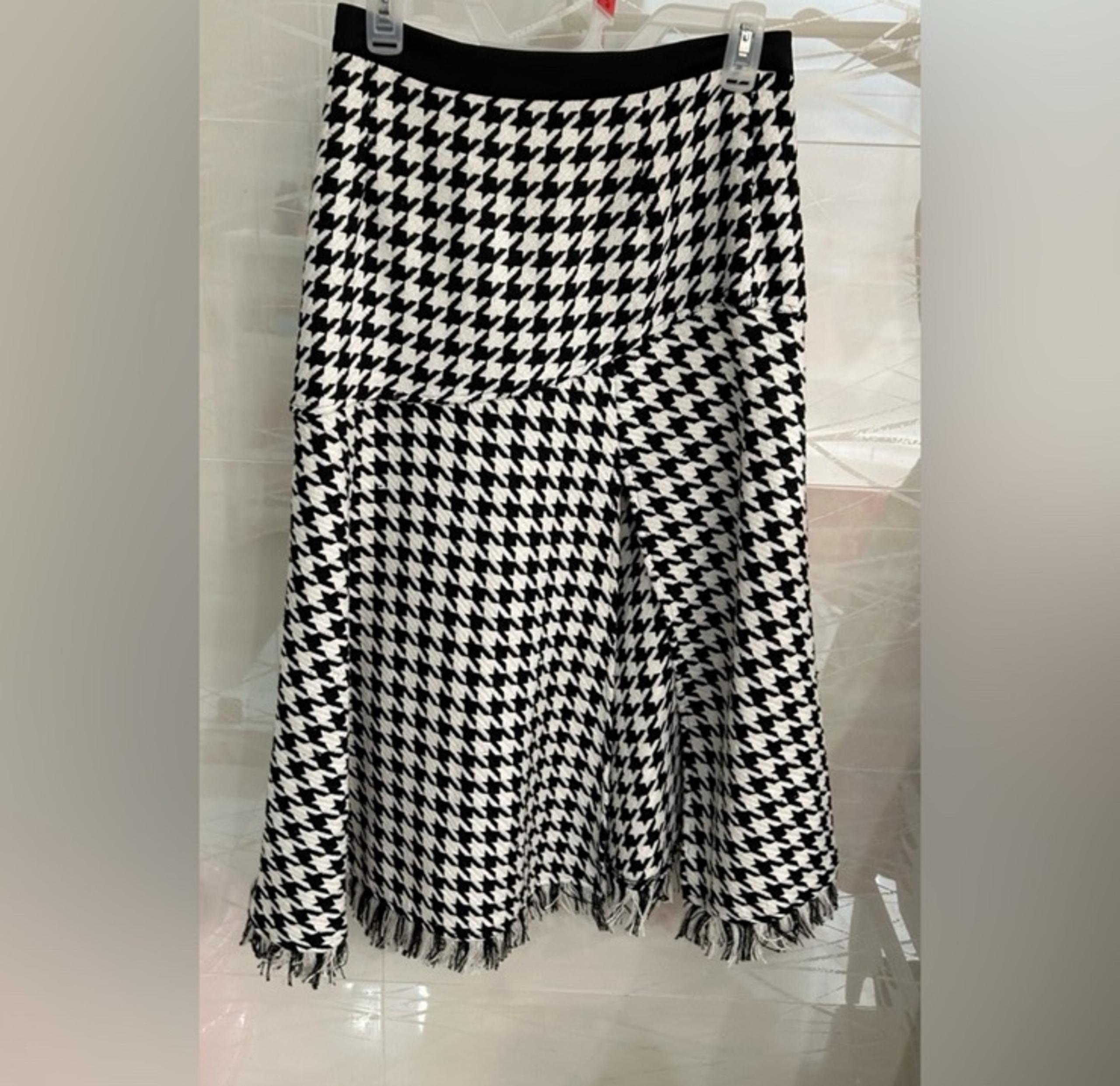 NWOT SHEIN Black and White Gingham/Checkered Woven Winter Skirt