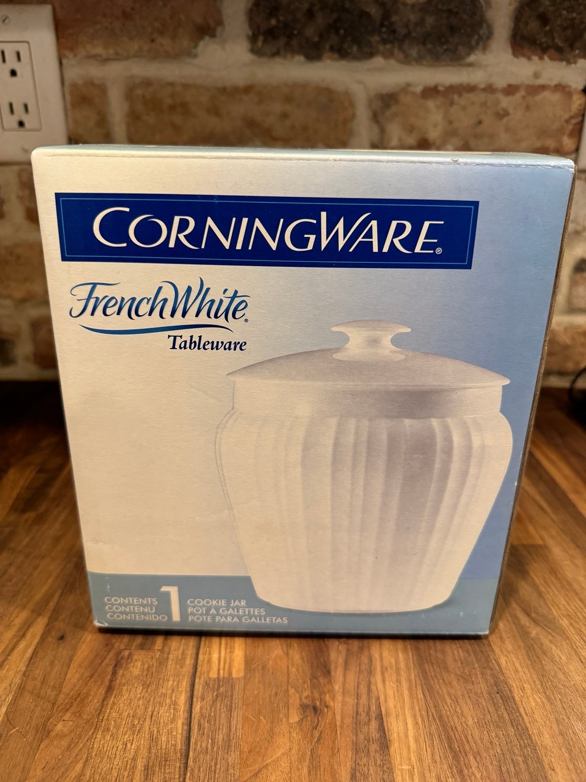 CORNINGWARE FRENCH WHITE TABLEWARE # 1040376 Cookie Jar NIB