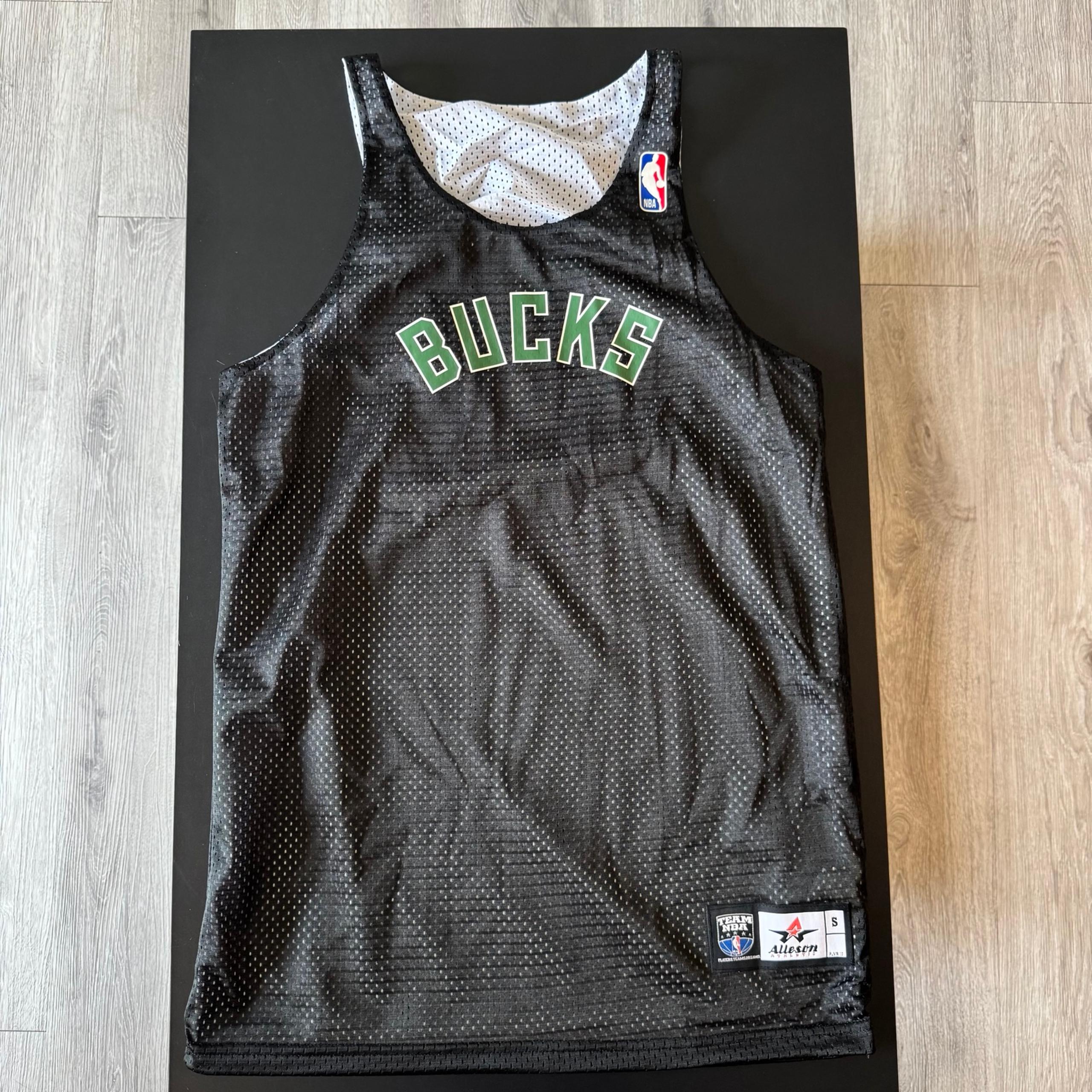Men’s NBA Alleson Athletic Milwaukee Bucks #11 Black Reversible Mesh Jersey S