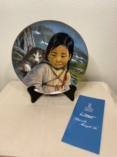 Ilaga My Friend, Collectible Plate