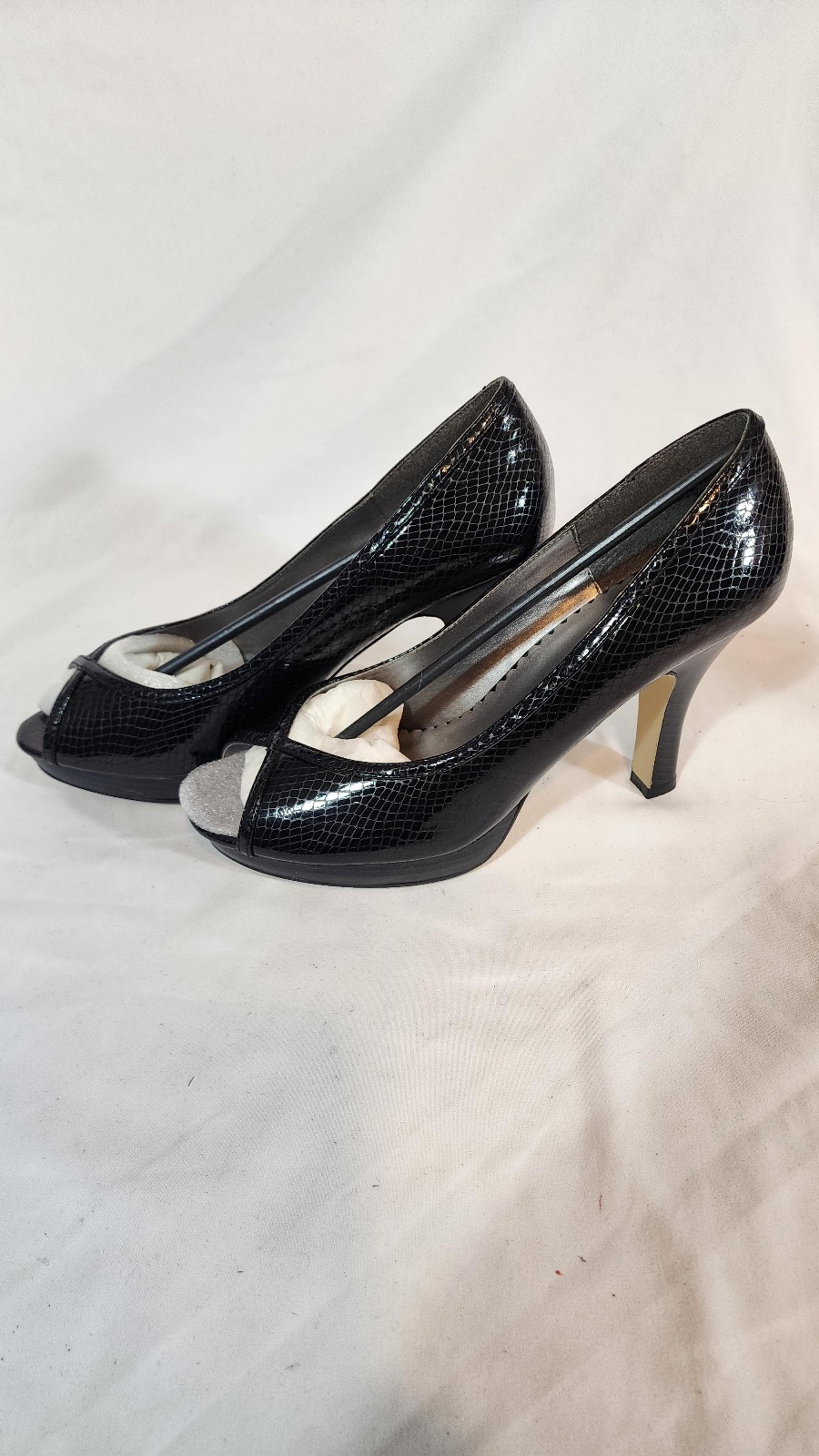 Madden Girl Black High Heel Platform Shoes