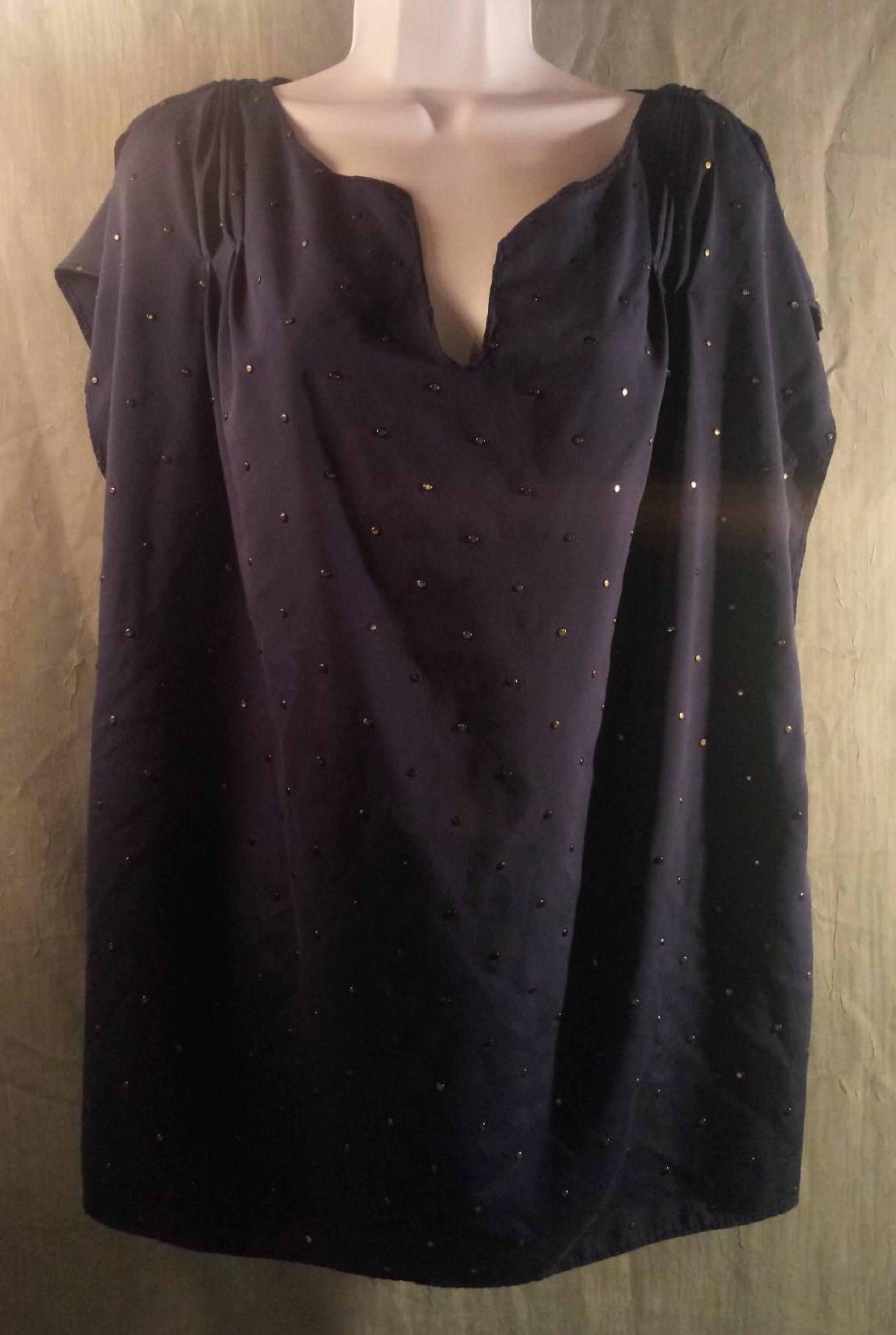 Ana sleeveless blouse 1XL