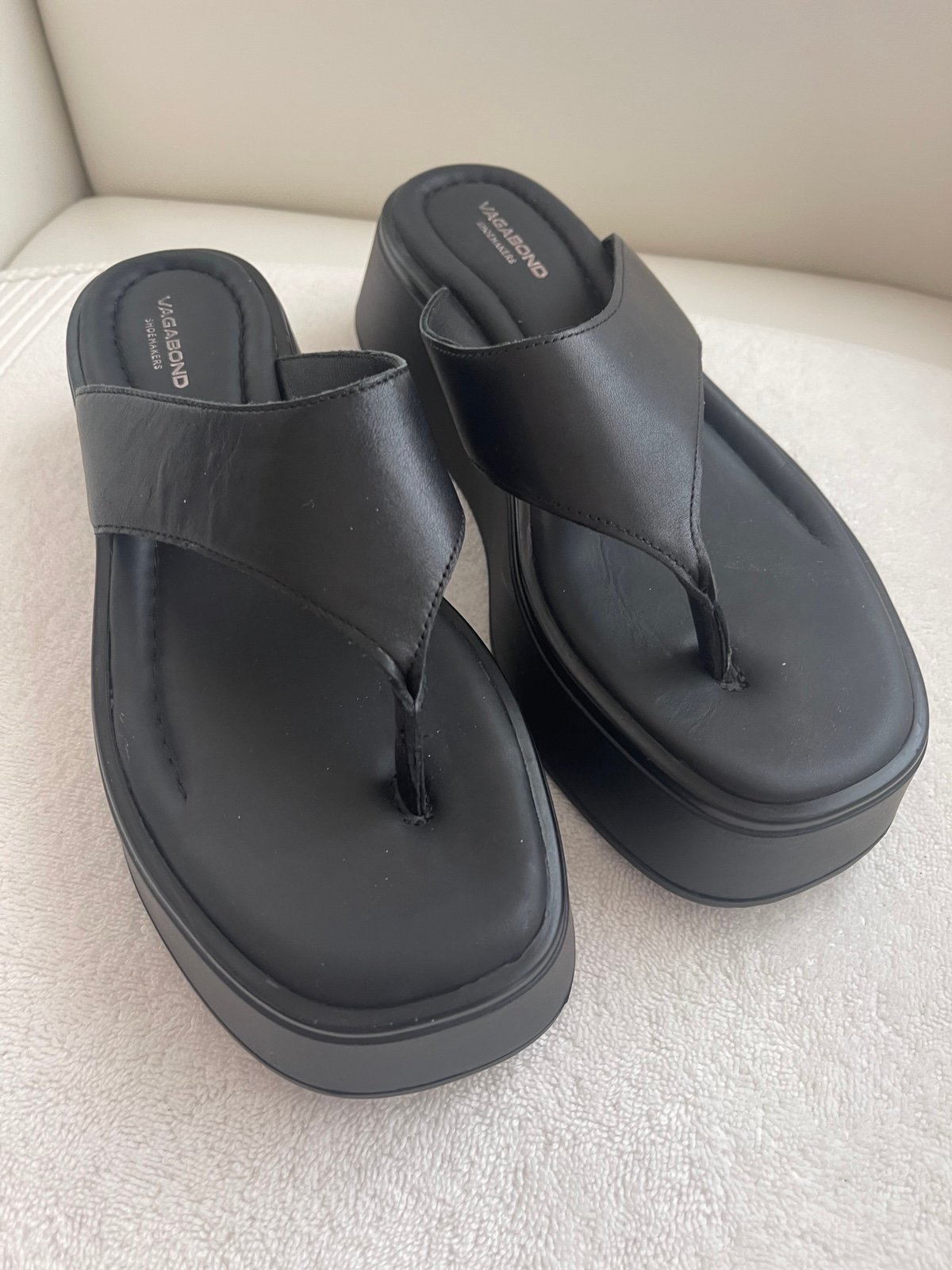 Vagabond Courtney platform sandal NEW