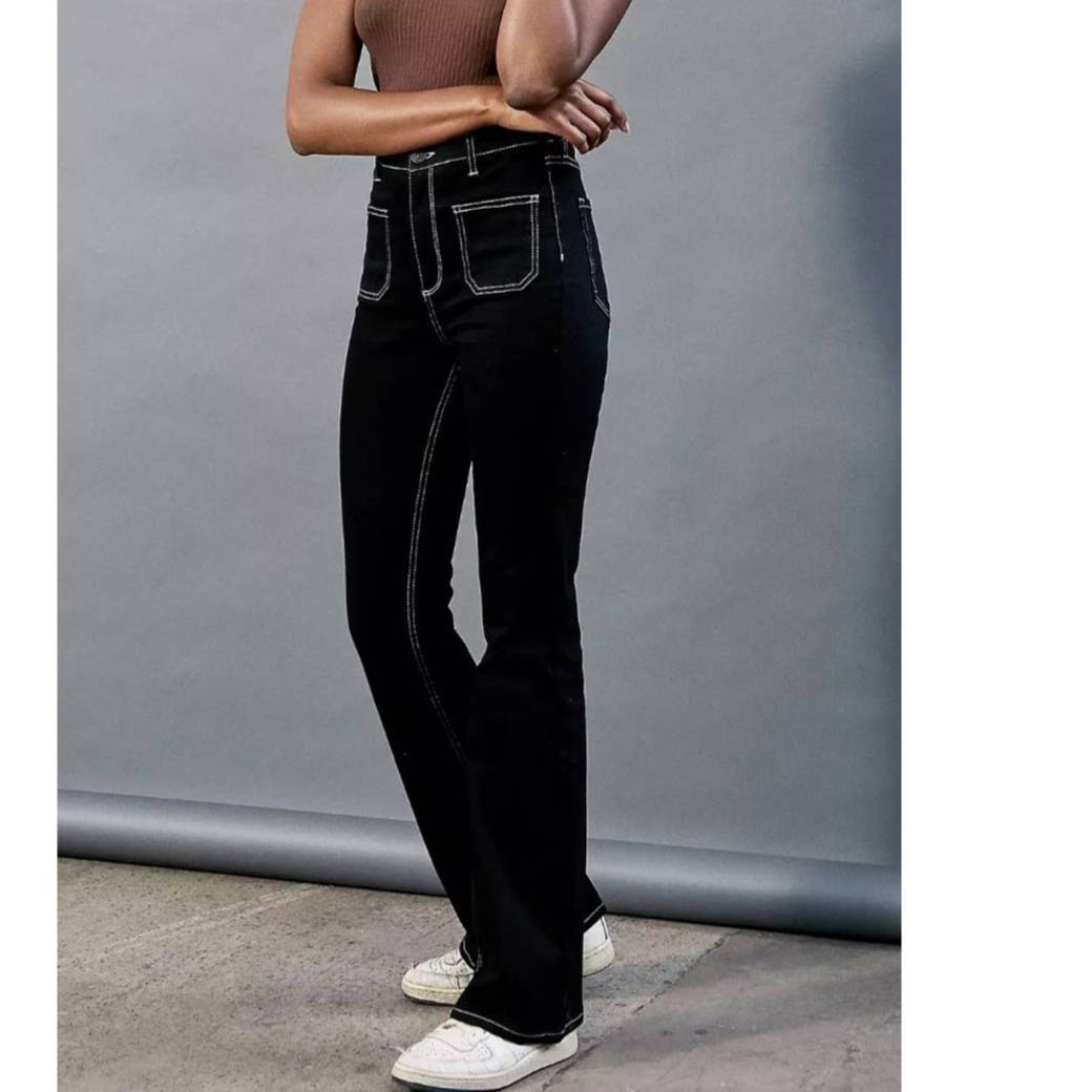 NEW URBAN OUTFITTERS BDG PATCH POCKET FLARE BLACK JEANS - SIZES 29 X 32
