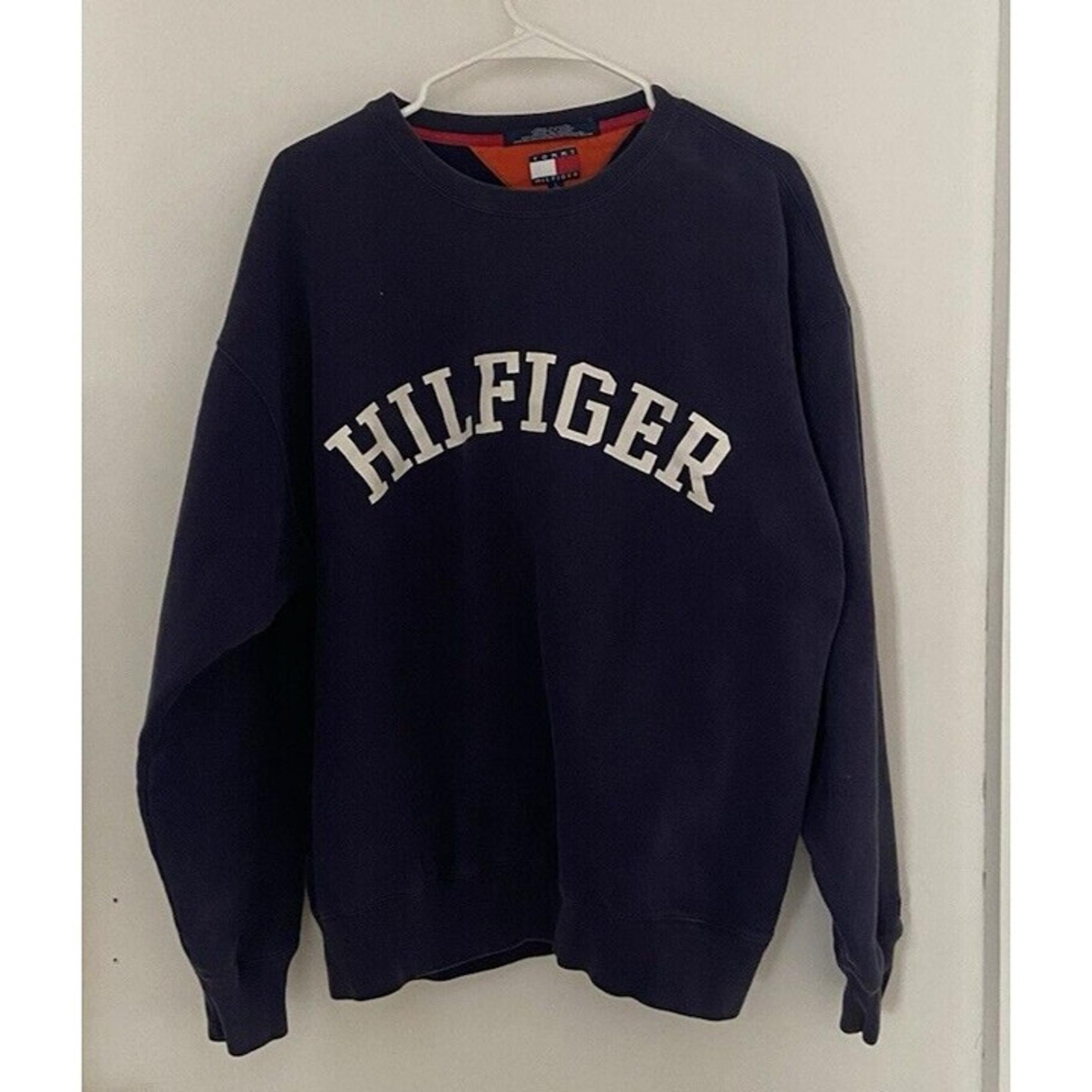 men's size L Tommy Hilfiger long sleeve sweatshirt dark blue