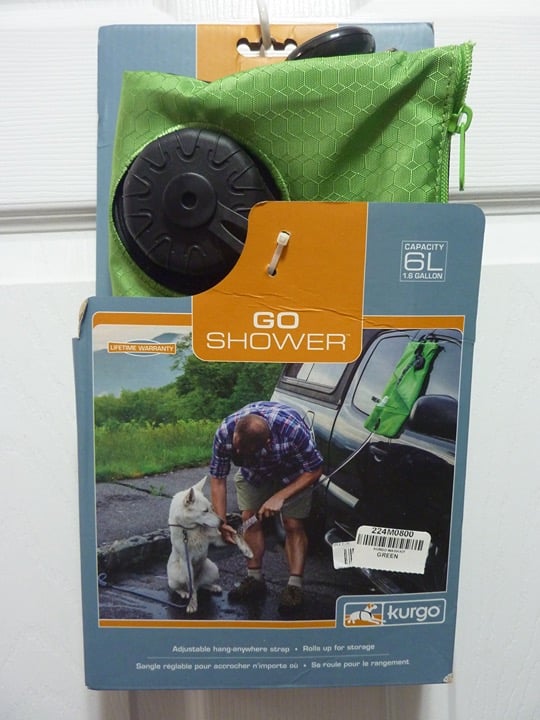 GO SHOWER Portable DOG SHOWER 6L/1.6 Gallon ~Camping/Swimming/Mud/Outdoors NEW