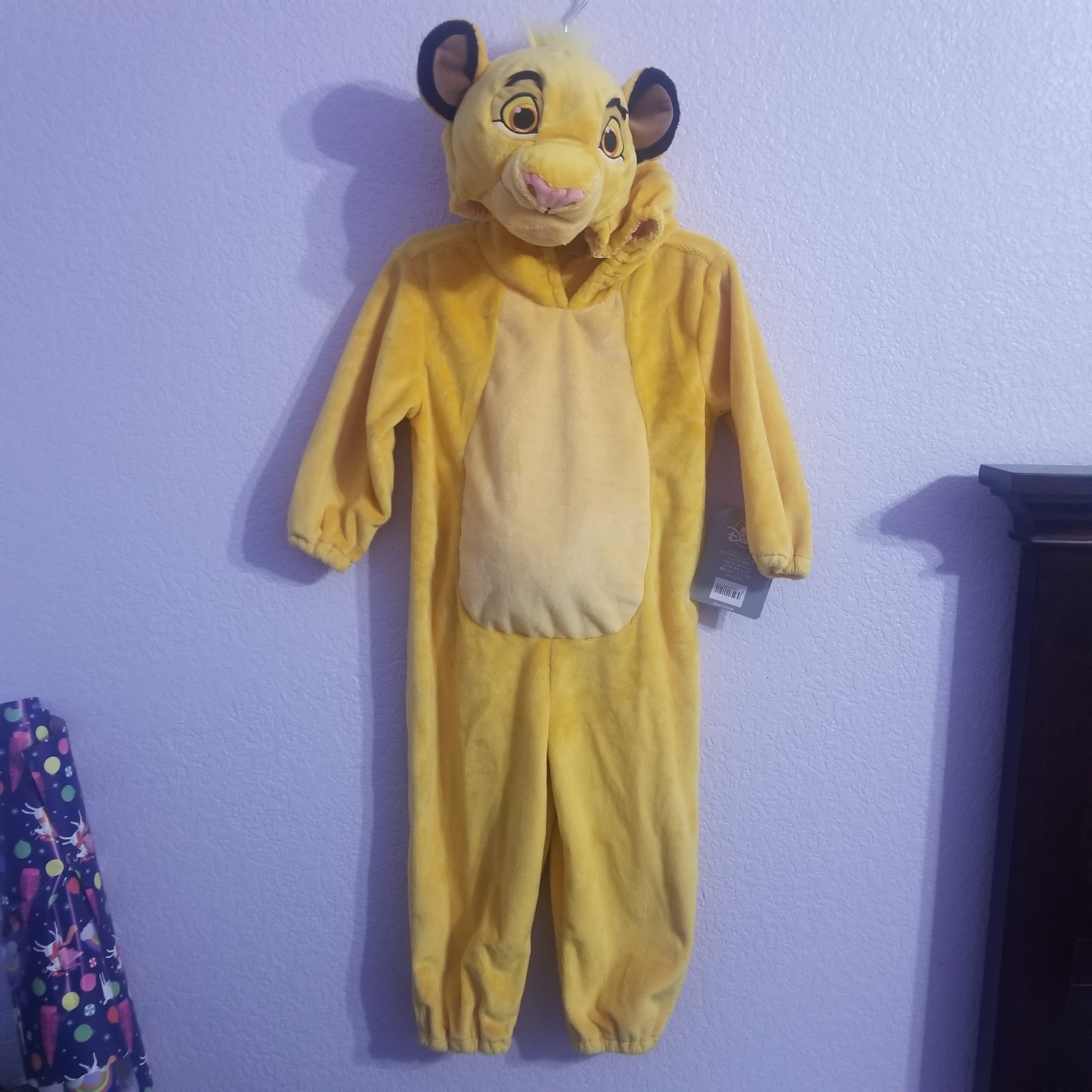 DISNEY THE LION KING SIMBA PLUSH COSTUME SIZE 2 NWT.