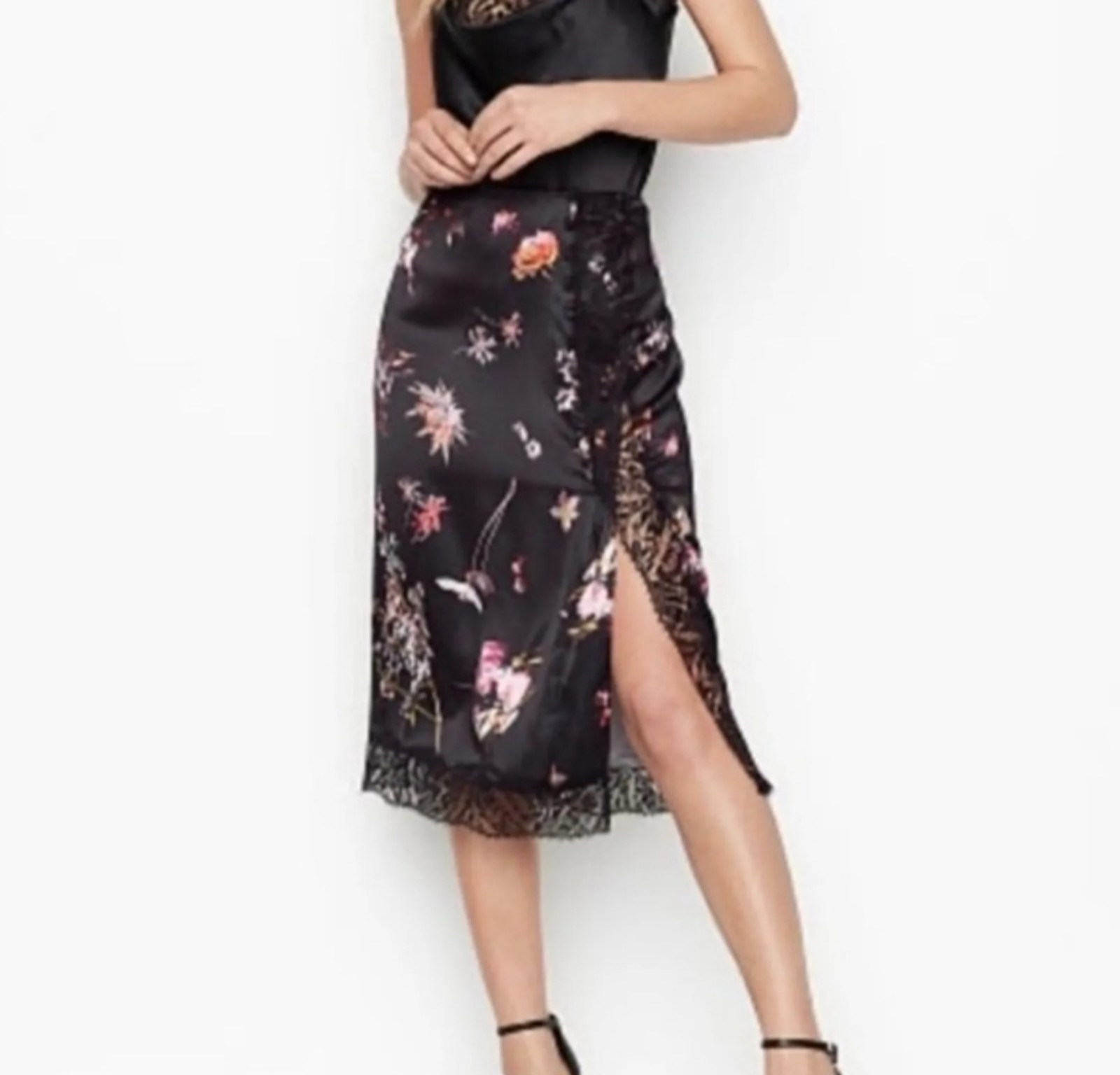 NWT VS Satin Slip Skirt