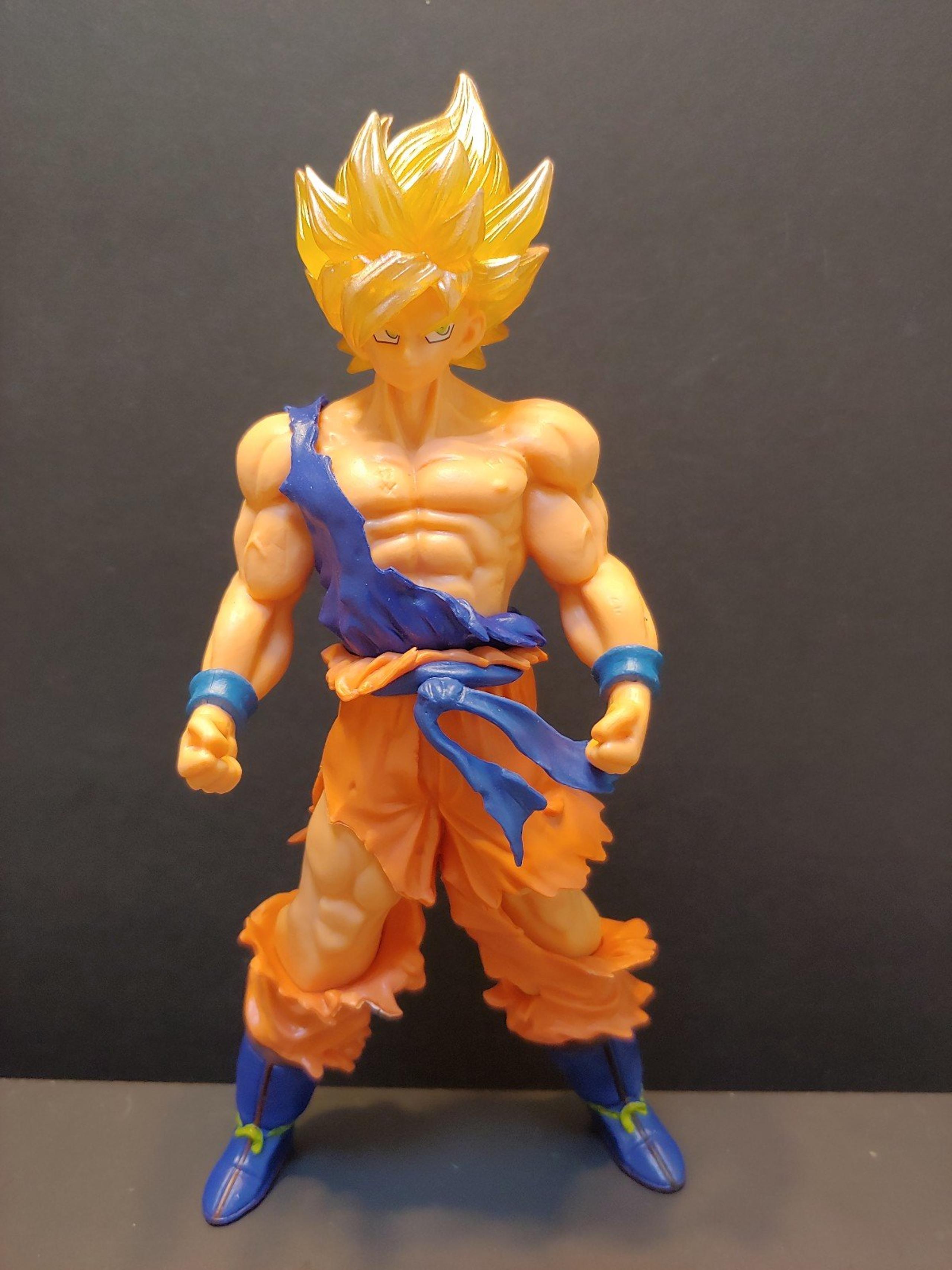 DBZ Anime Dragon Ball Z Super Saiyan Son Goku Statue PVC Figure