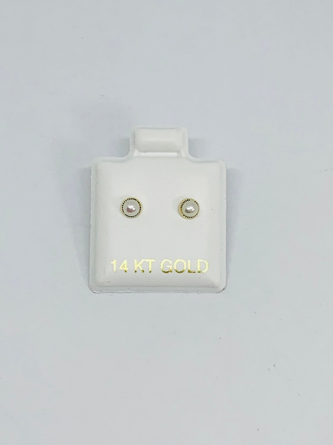 Beautiful 14k Gold Tiny Stud Earrings Fr