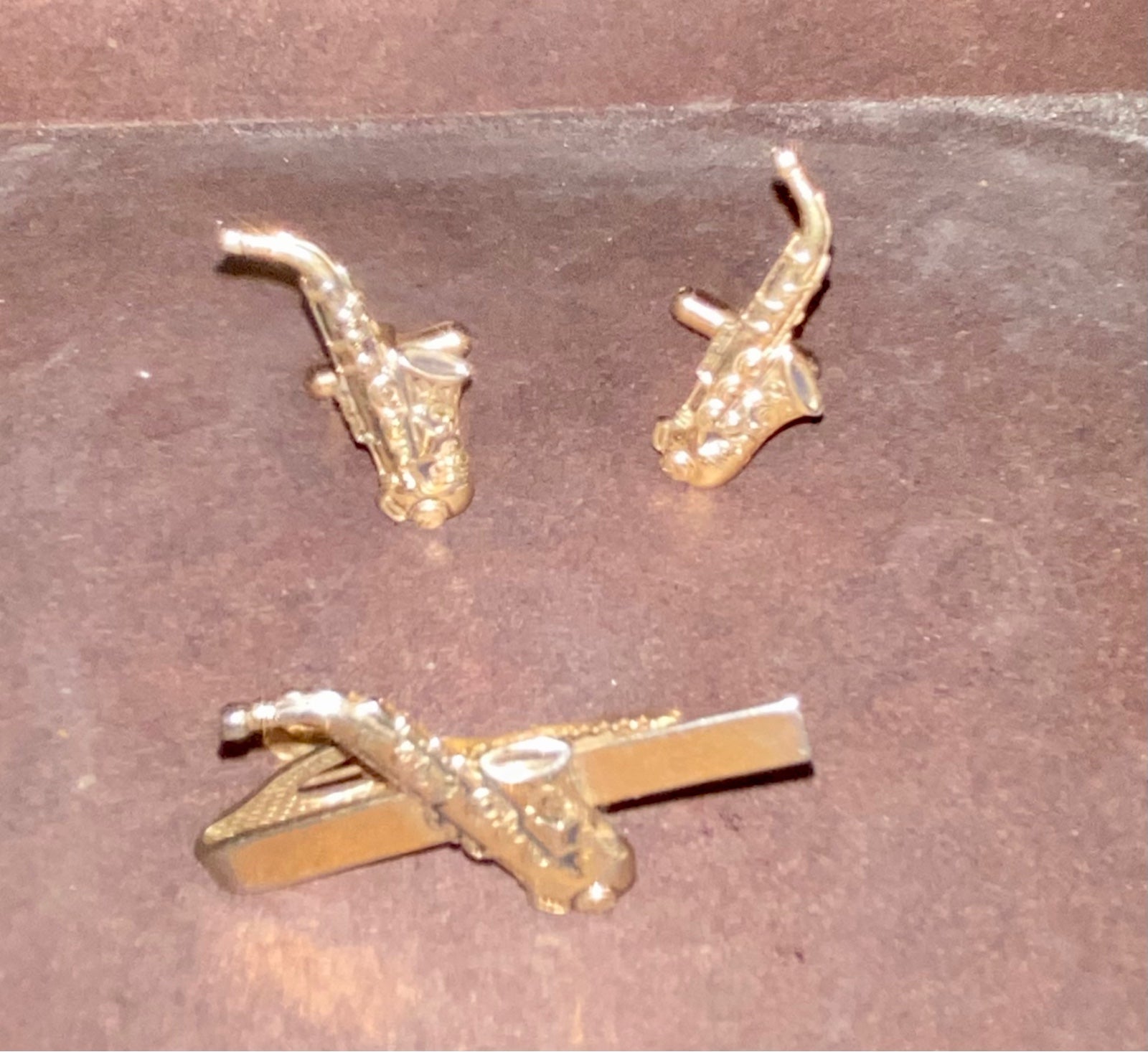 Saxophone tie clip and cuff links, mens jewelry
