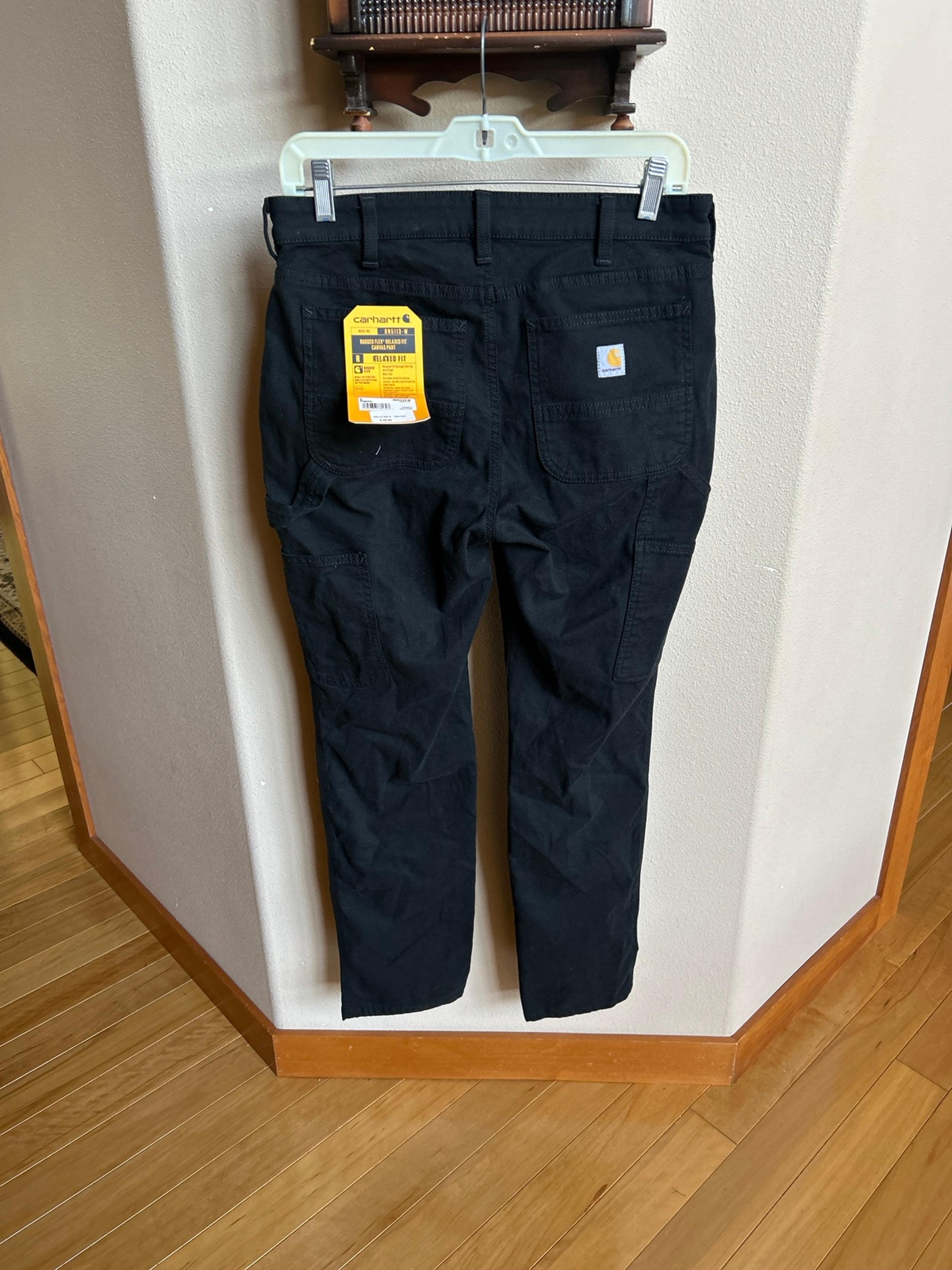 NWT Carhartt Relaxed Fit Black Work Pants - Women’s Size 6
