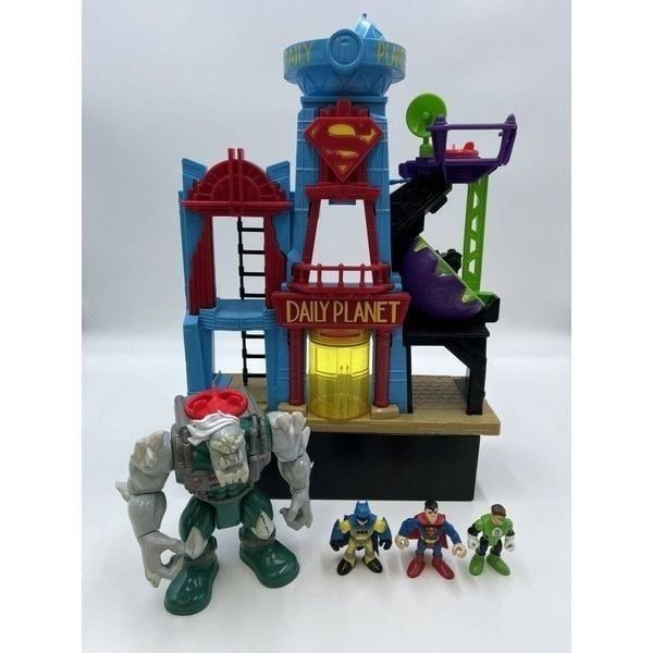 Imaginext Daily Planet Play Set Superman Building 2015 Mattel DC Comics Batman