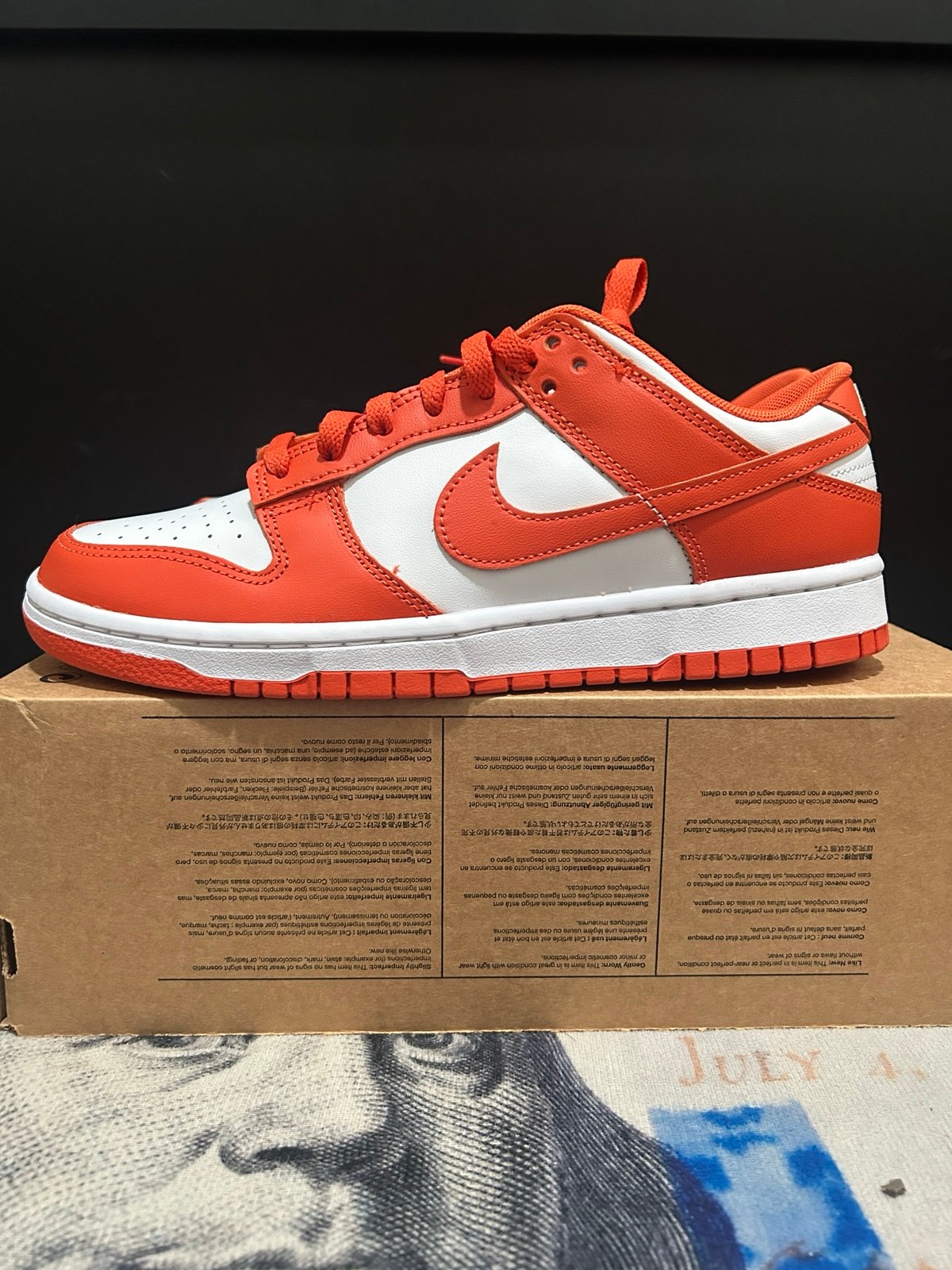 Nike dunk low cosmic clay