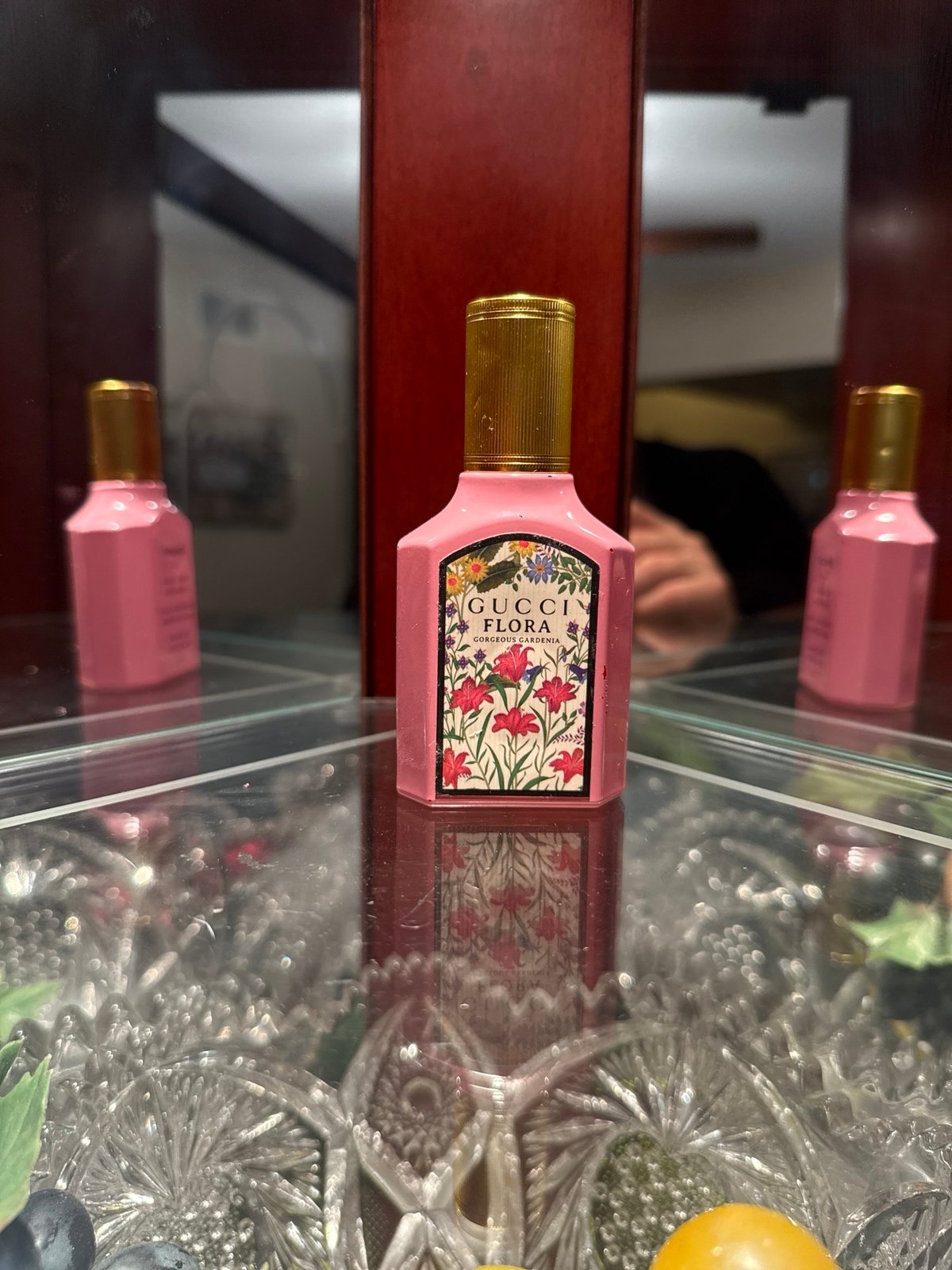Gucci flora gorgeous gardenia 1.0oz