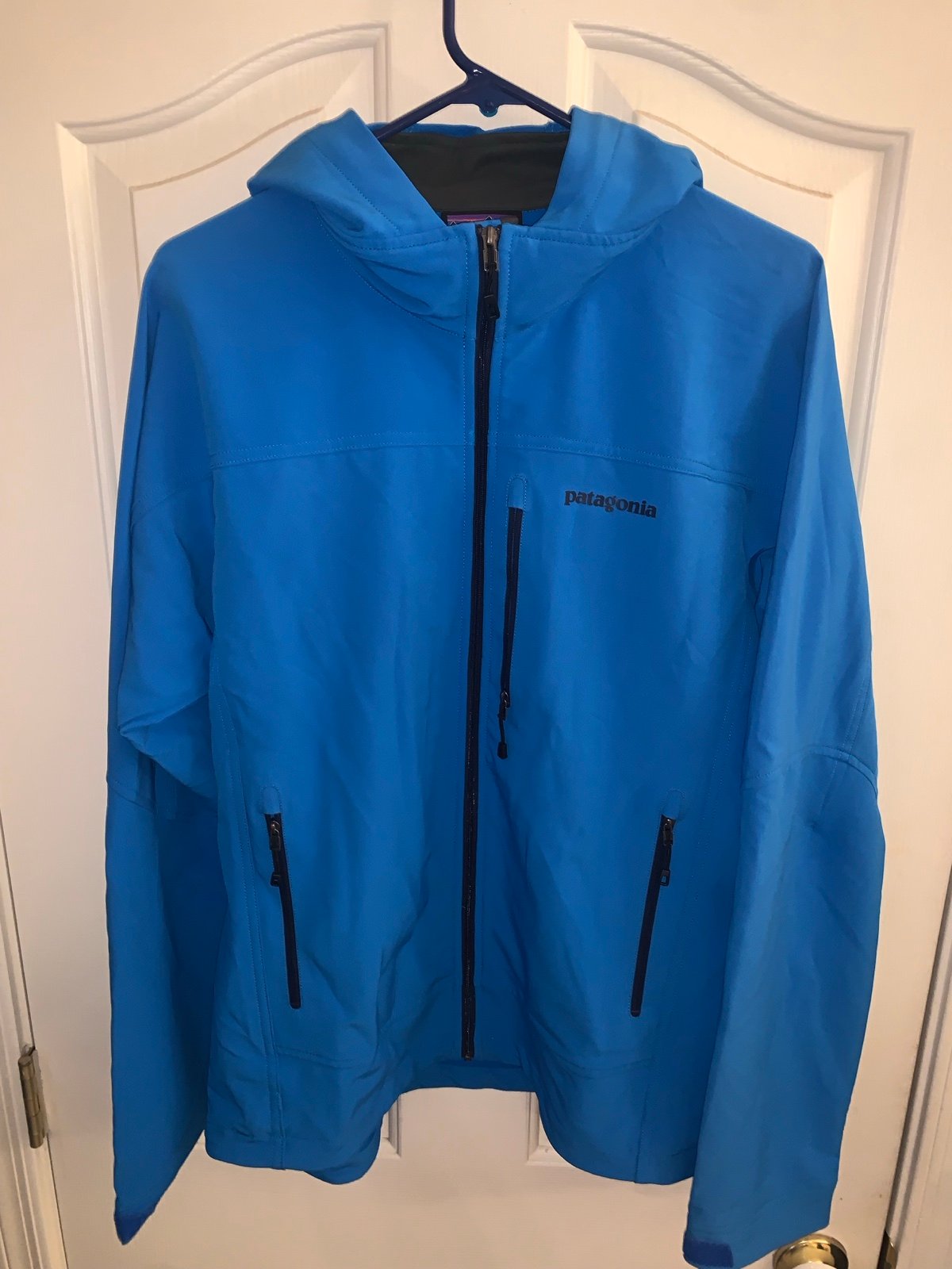 Men’s Patagonia Full Zip Lightweight Later base Jacket!!