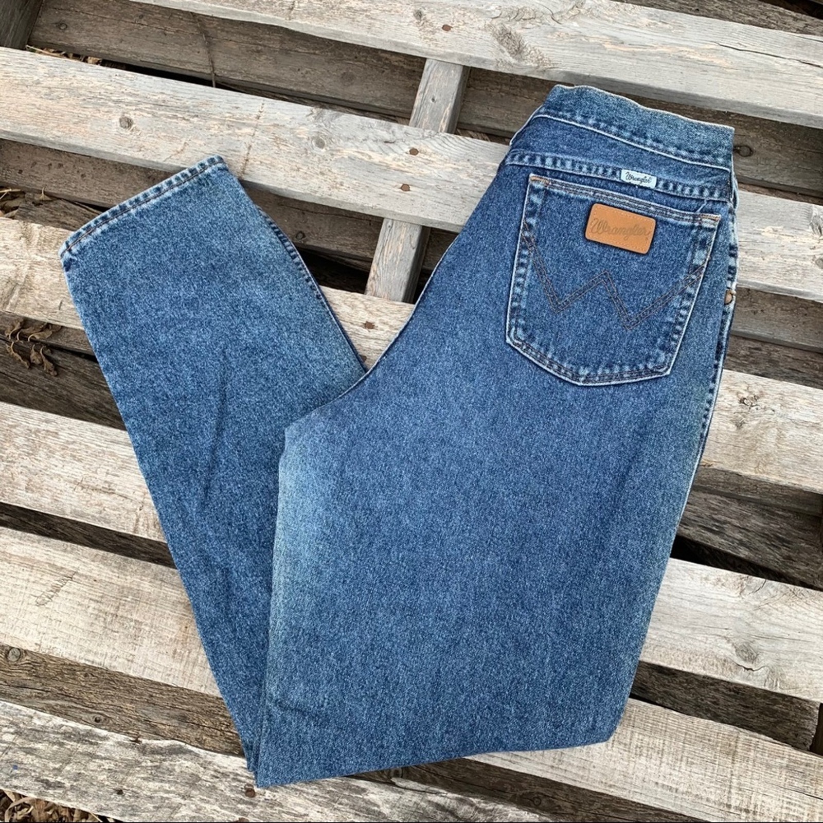 Vintage Wrangler ultra high rise wedgie mom jeans 15/16x32