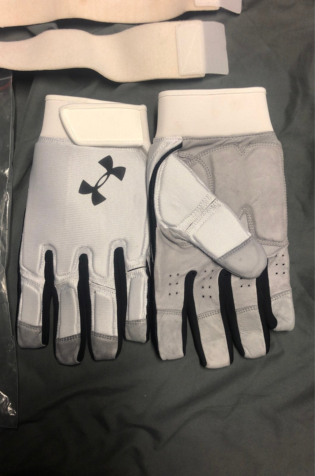 Under Armour Football Gloves