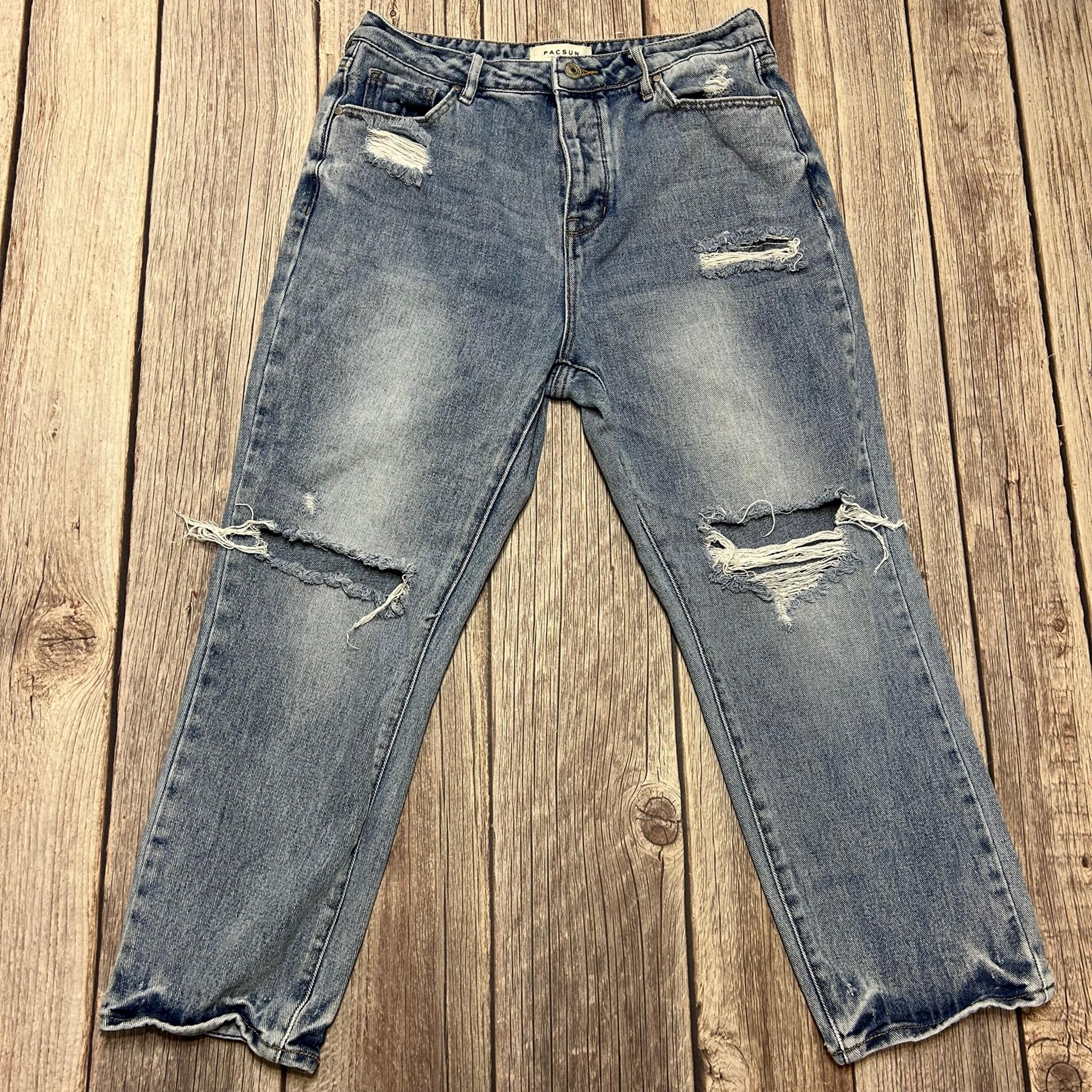 PacSun Women’s Size 28 Distressed Cropped Capri Mom Button Fly Blue Jeans