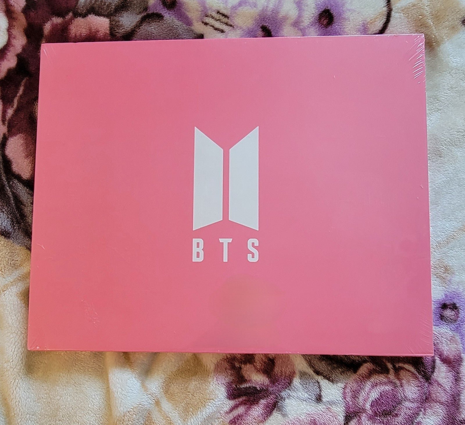OFFICIAL BTS OIL PAINTING JHOPE (SEALED)