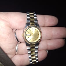 VINTAGE SEIKO LADIES WATCH PRESIDENT [FLUTED BEZEL,JUBILEE BAND - GOLD FACE