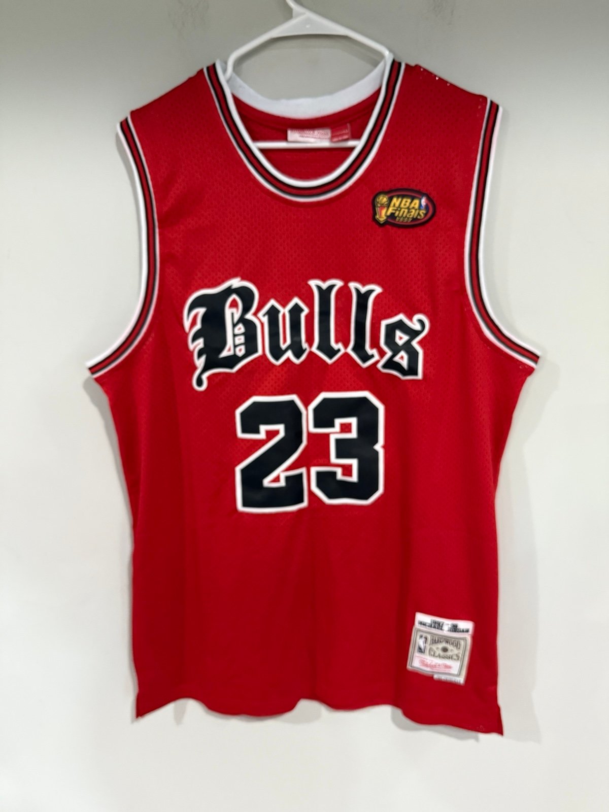 Michael Jordan jersey size 2xl men red Chicago bulls vintage