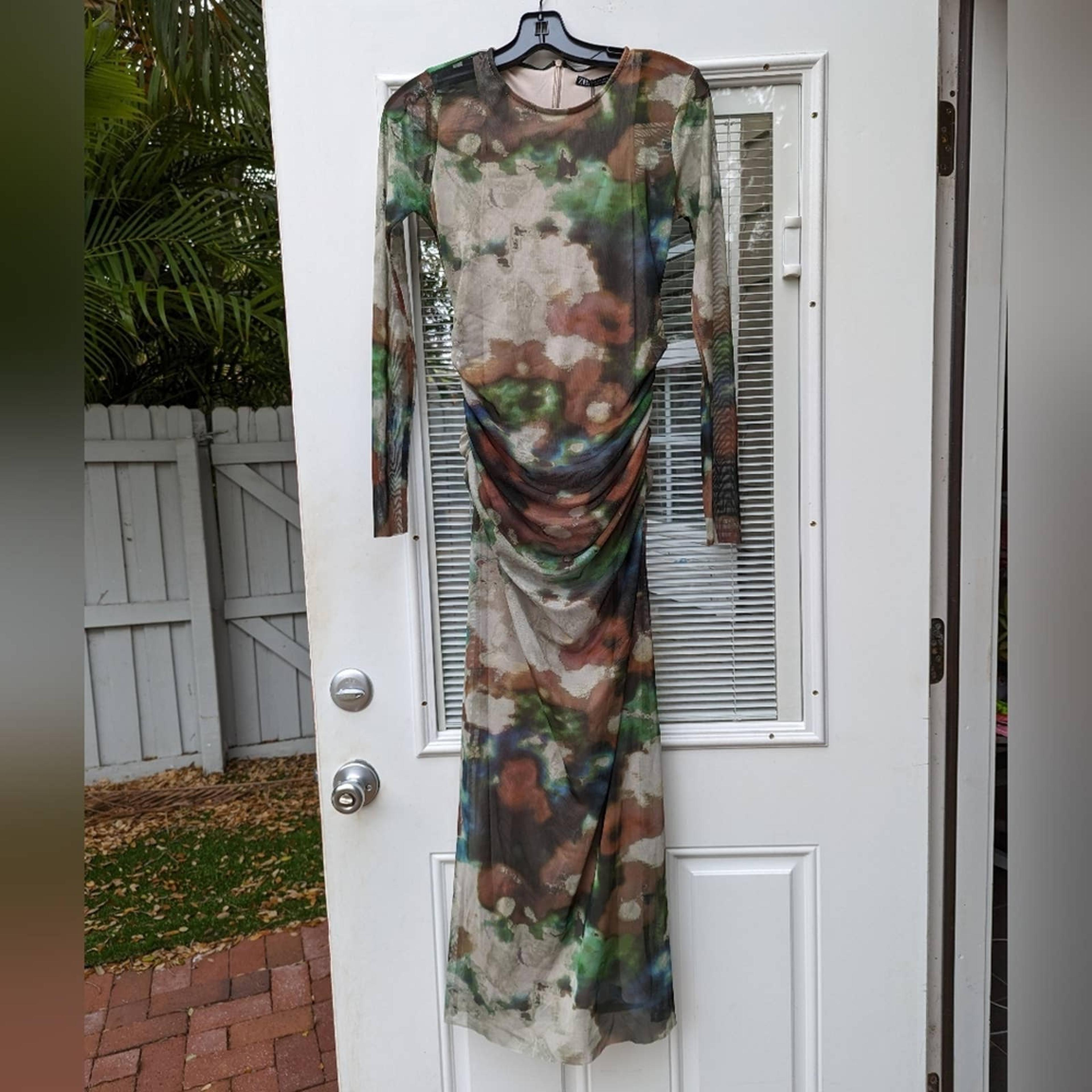 Abstract dress zara Clearance