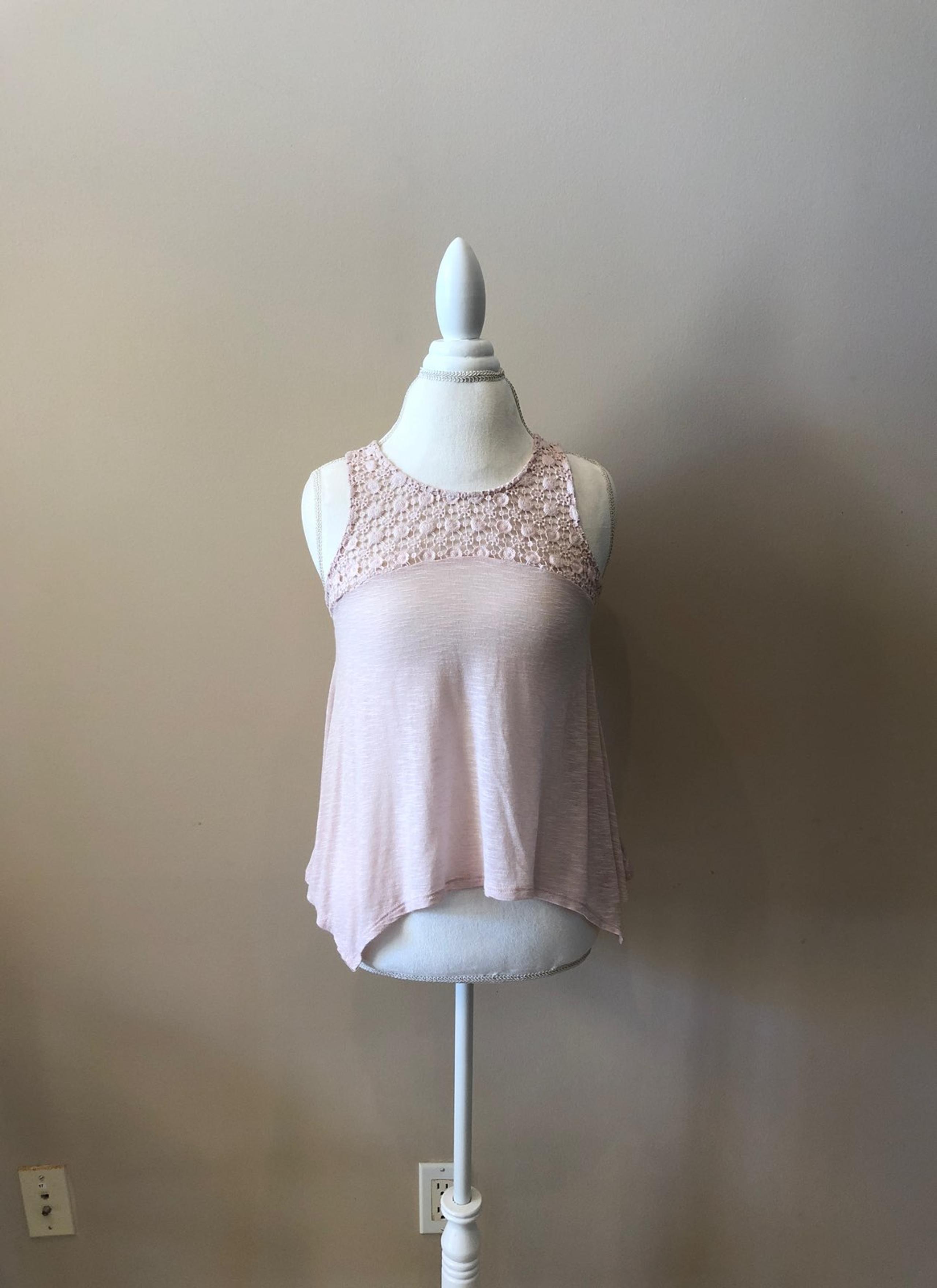 Monteau Pink Tank top Sz Medium