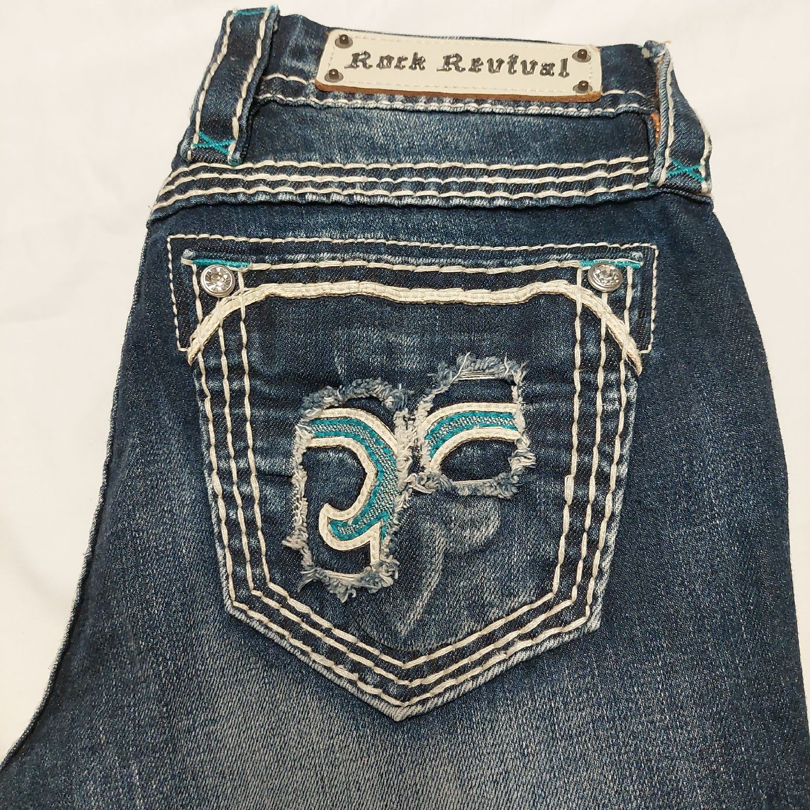 Rock Revival Jeans women 26x32 straight legs