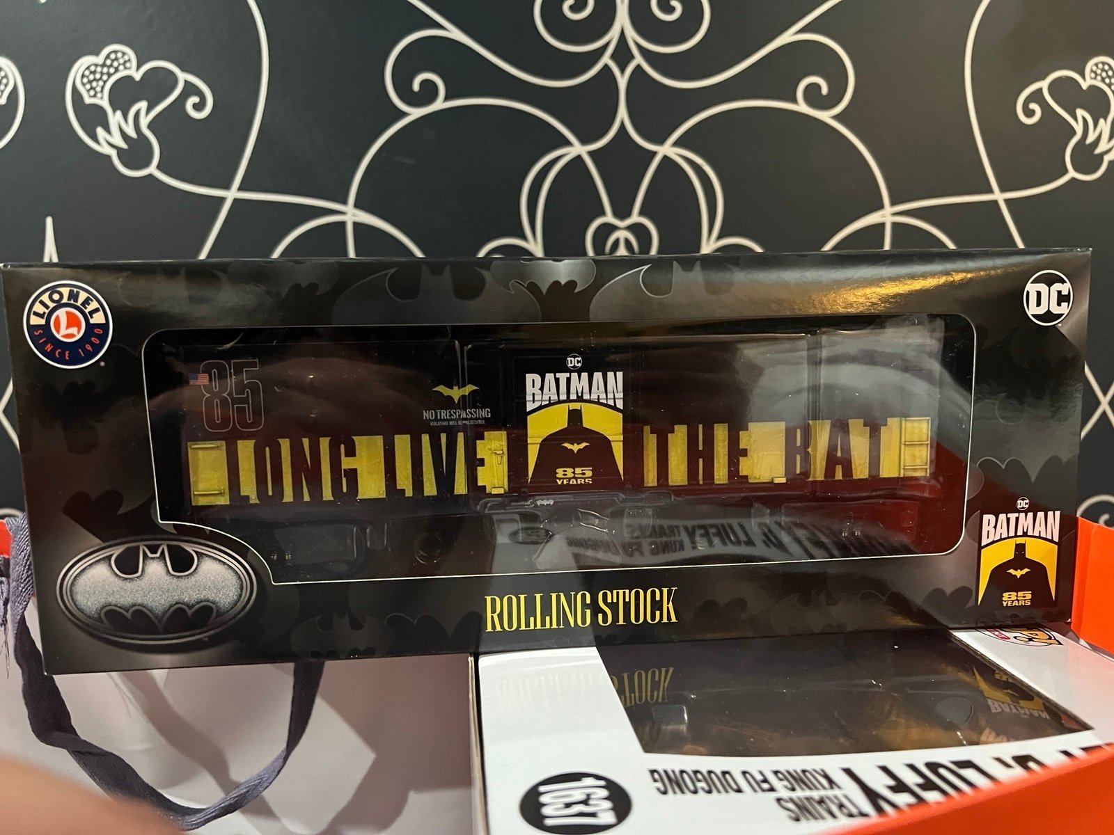 SHIPS TODAY 2024 Lionel Train Batman 85th Anniversary Boxcar NY COMIC CON Exclus