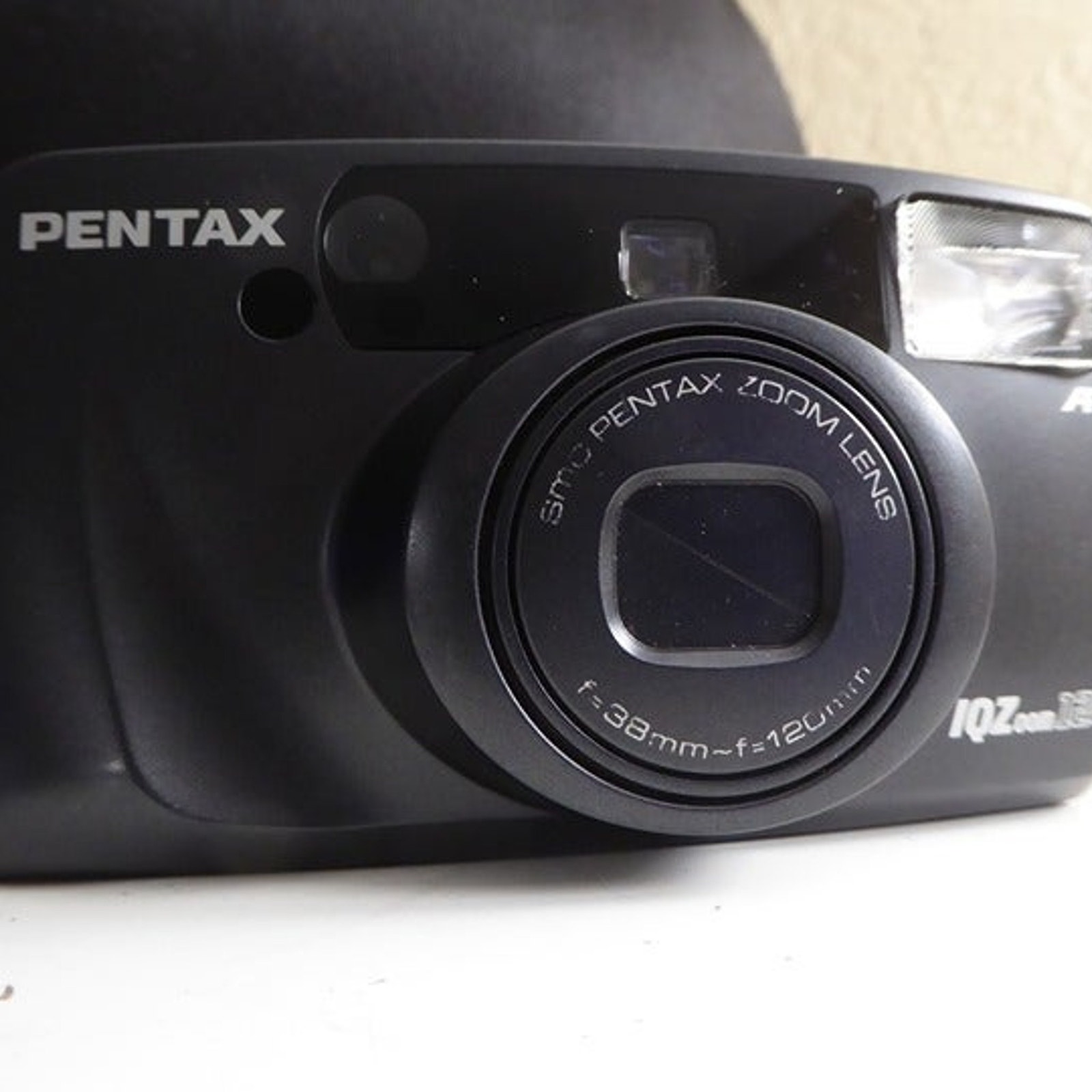 Pentax IQZoom120 Point & Shoot Panorama 38-120mm Zoom 35mm Film Camera