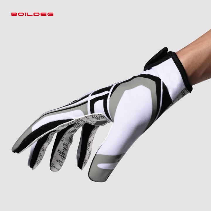 Gray gloves