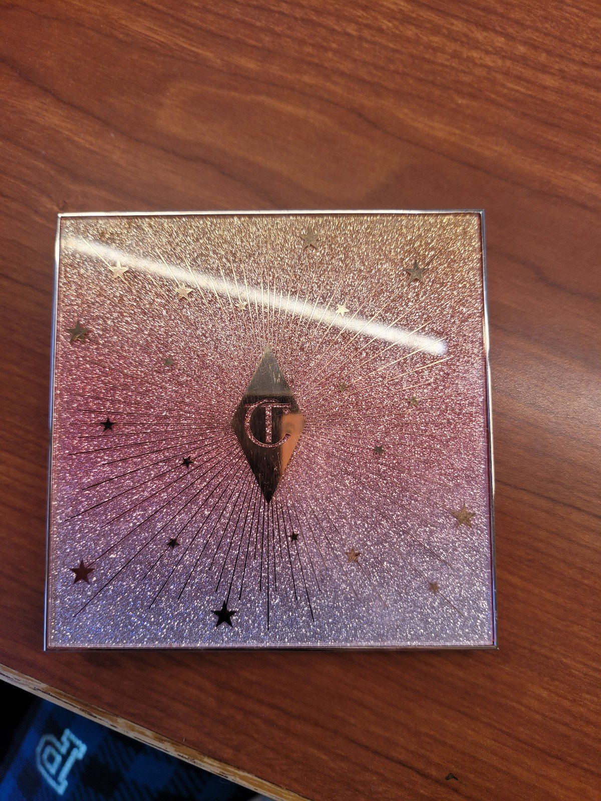 Charlotte Tilbury the Beautyverse Palette eyeshadows