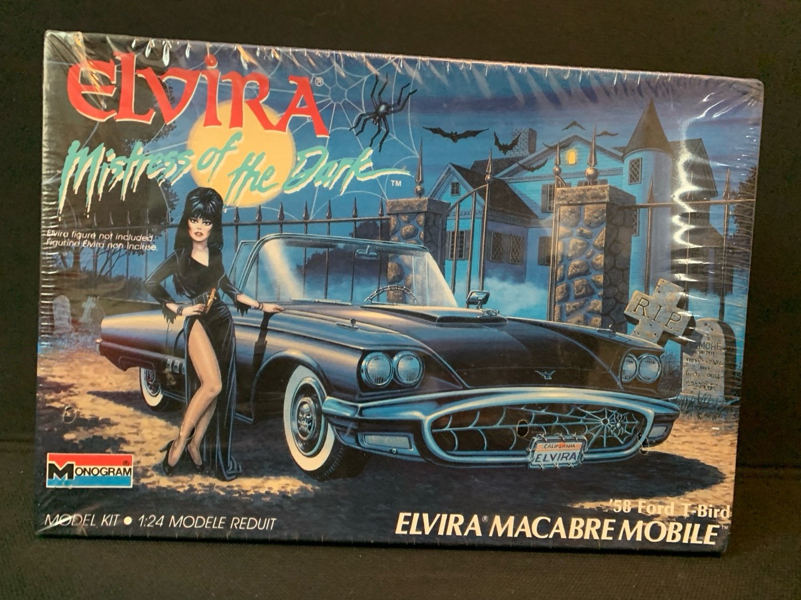 Monogram #2783 Elvira Macabre Mobile, Ford Thunderbird Model Kit