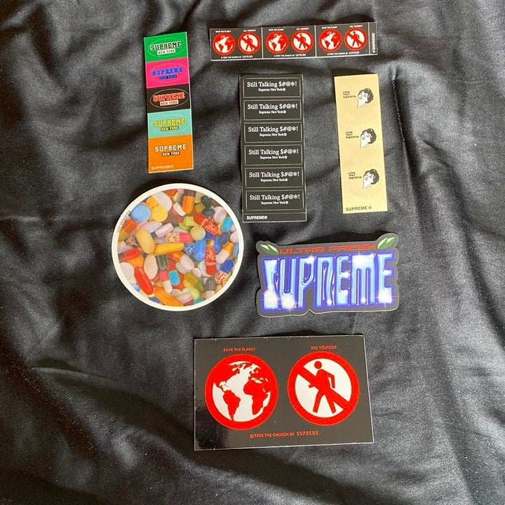 !!!VARIOUS SUPREME STICKERS!!!