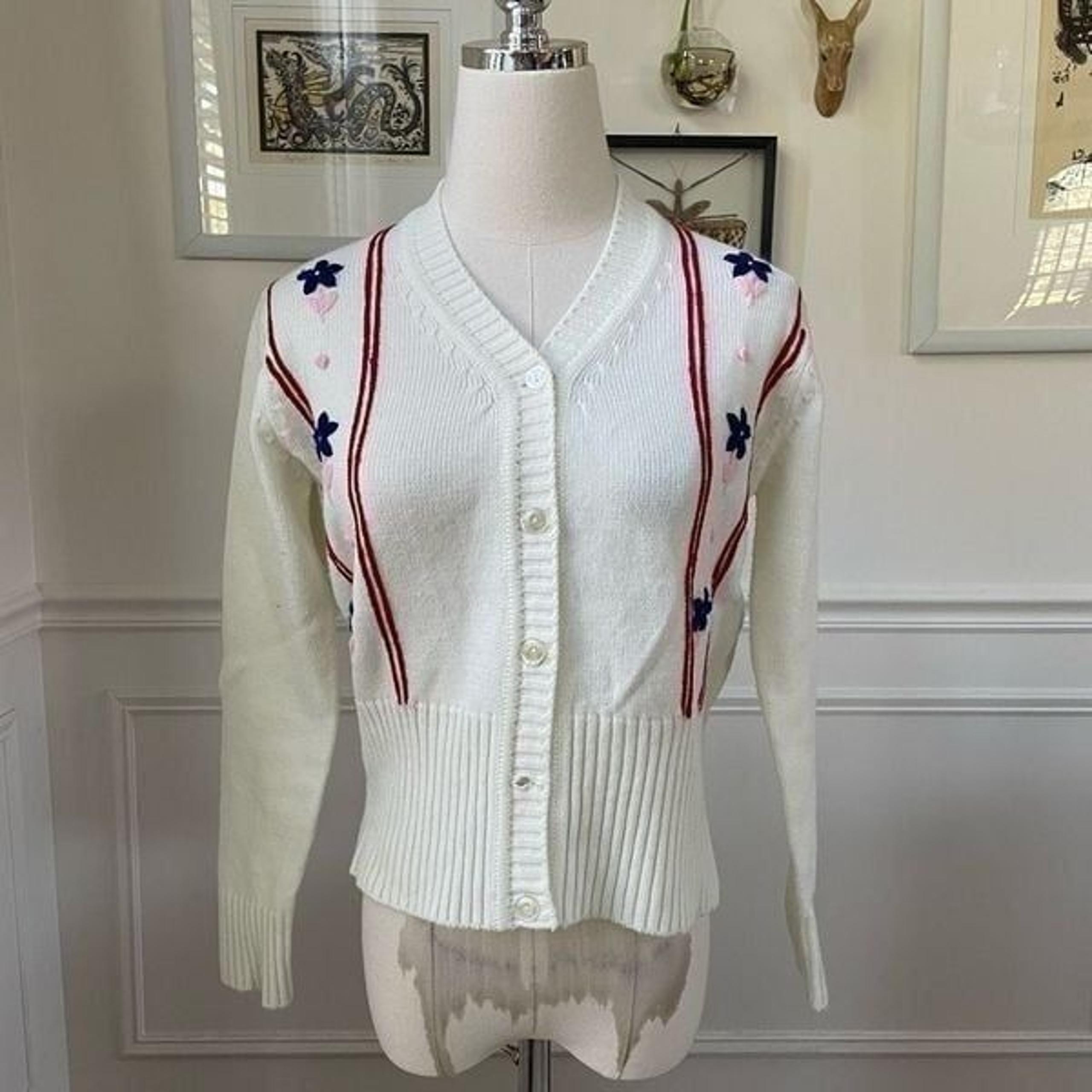 Vintage 70s Starlight Trading Co Embroidered Cropped Cardigan Sweater S