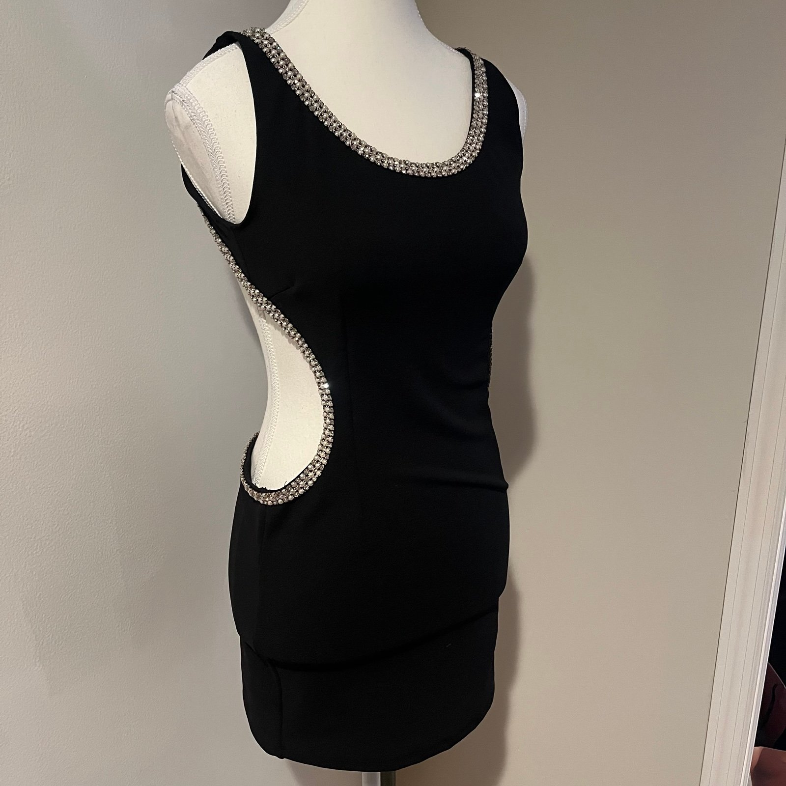 Kiki Riki Backless Sleeveless Dress