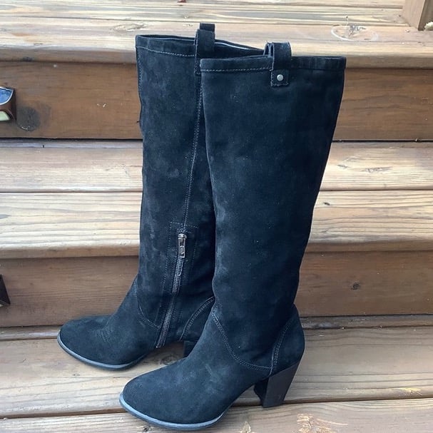 TALL UGG AUSTRALIA AVA GENUINE SUEDE BOOTS