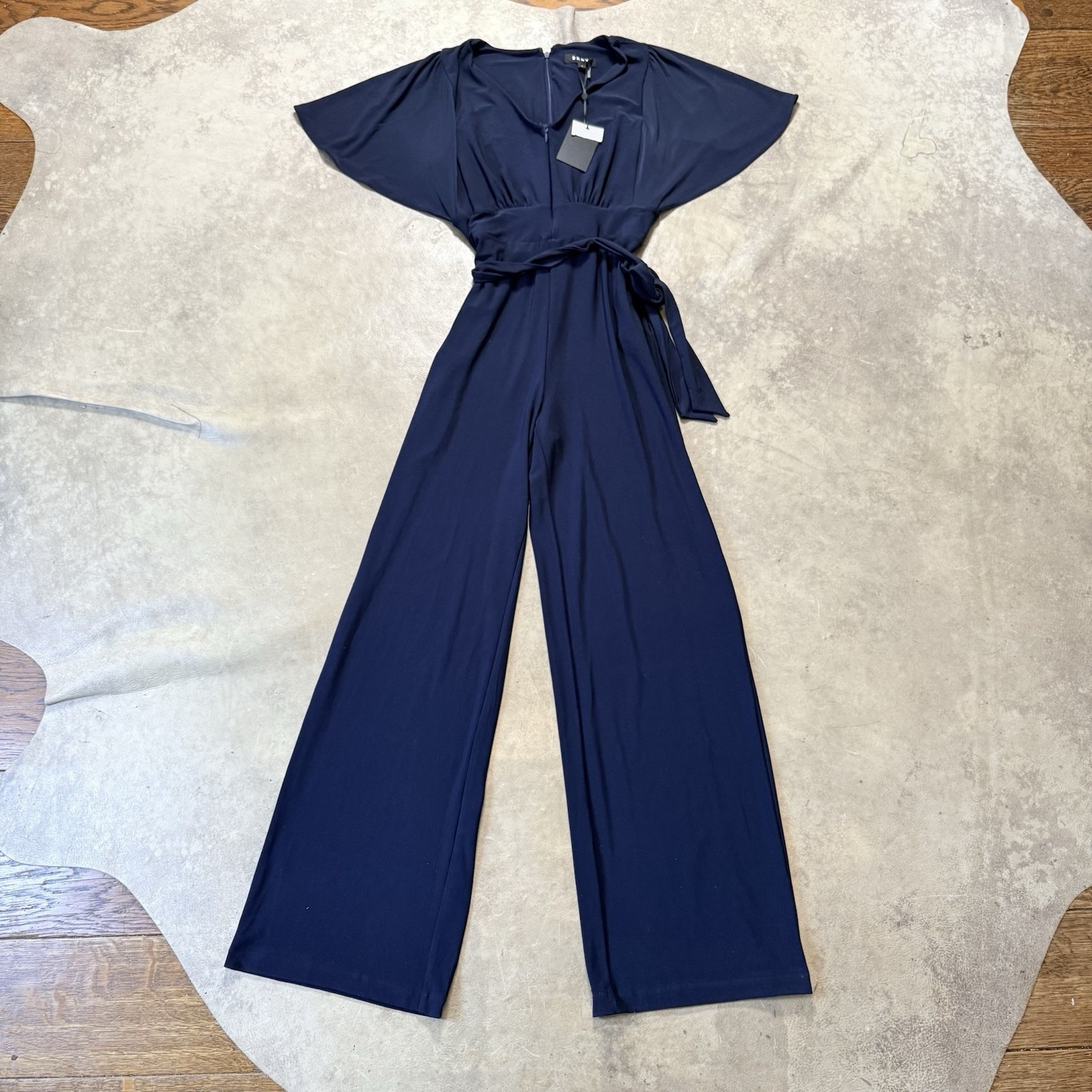 DKNY Jumpsuit Womens Size 6 Navy Blue Tie Waist Short Sleeve V Neck Wide Leg