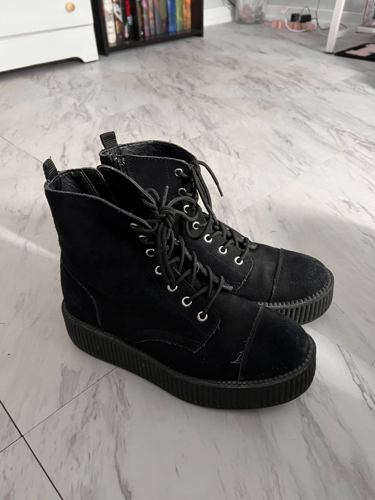 black velvet viva mondo tuk platform boots