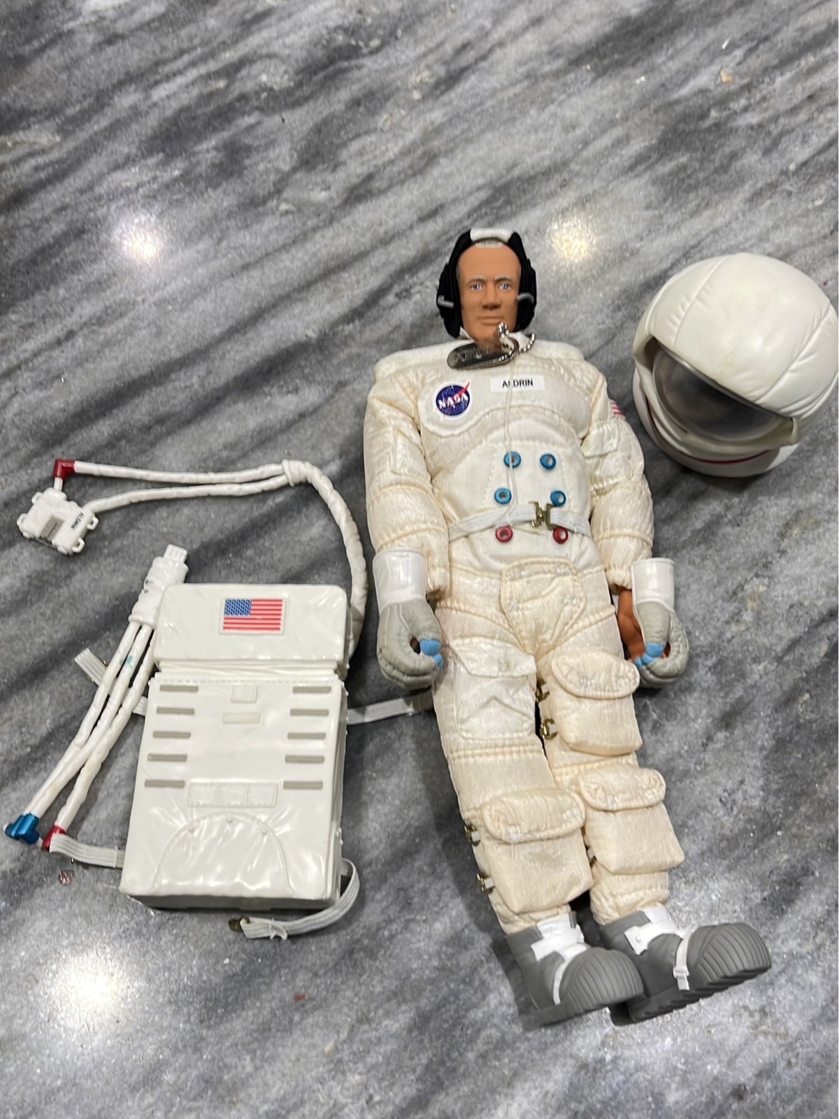 GI JOE CLASSIC COLLECTION 1996 MOON WALK ASTRONAUT COLONEL BUZZ ALDRIN 12 DOLL
